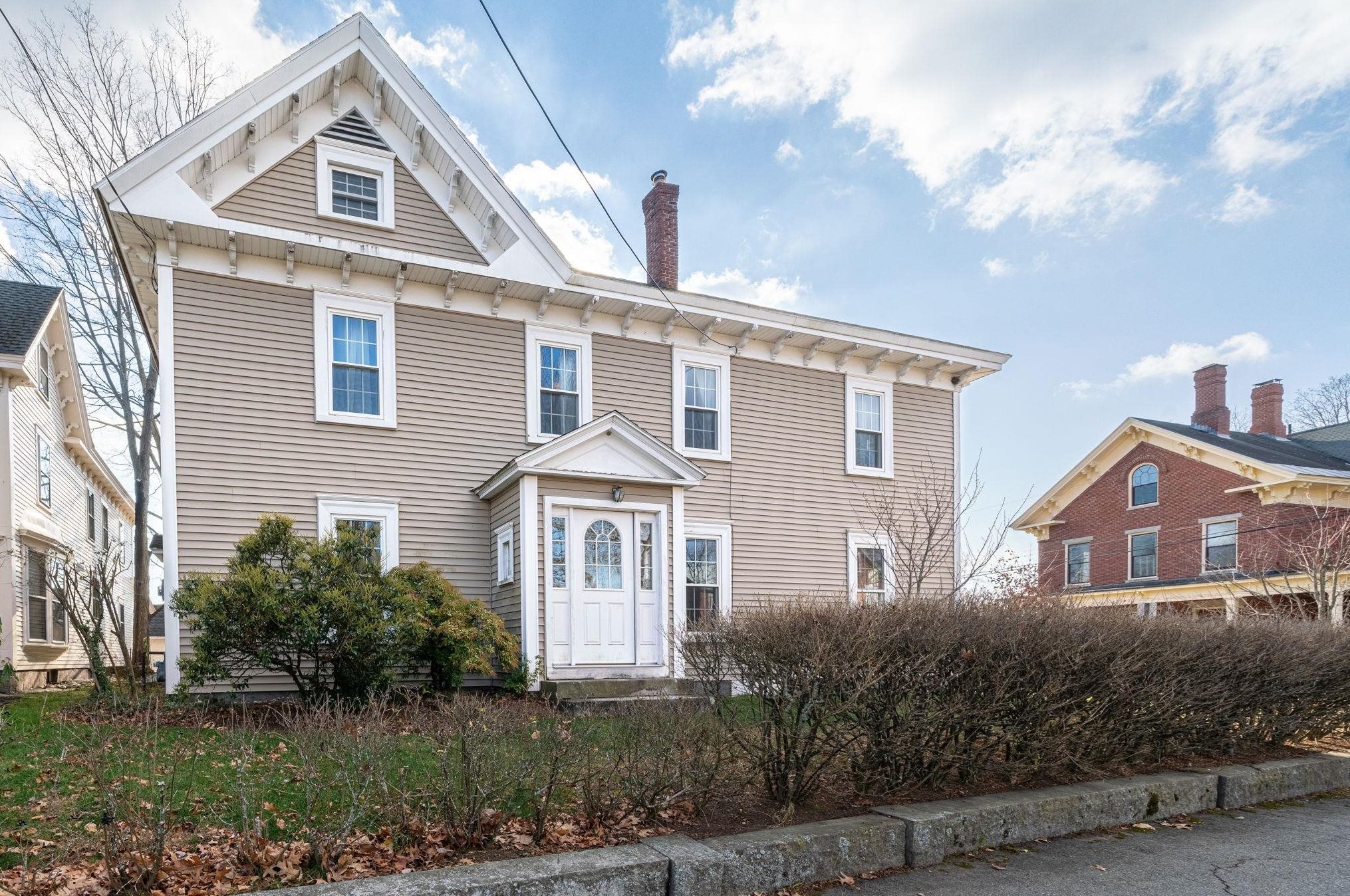 14 Tahanto St, Concord, NH 03301
