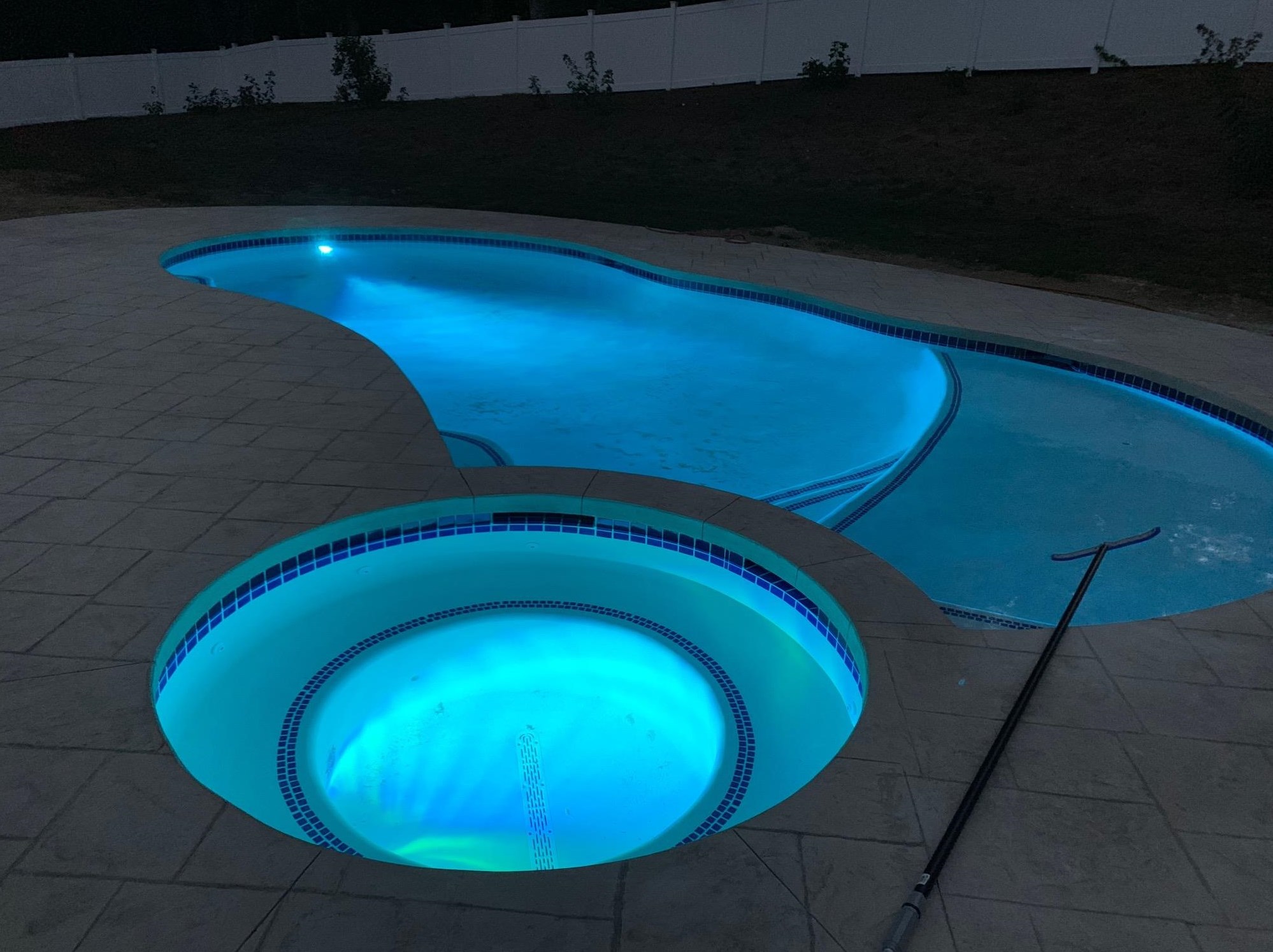 1110 Goffstown Rd, Manchester NH  03102-2359 exterior