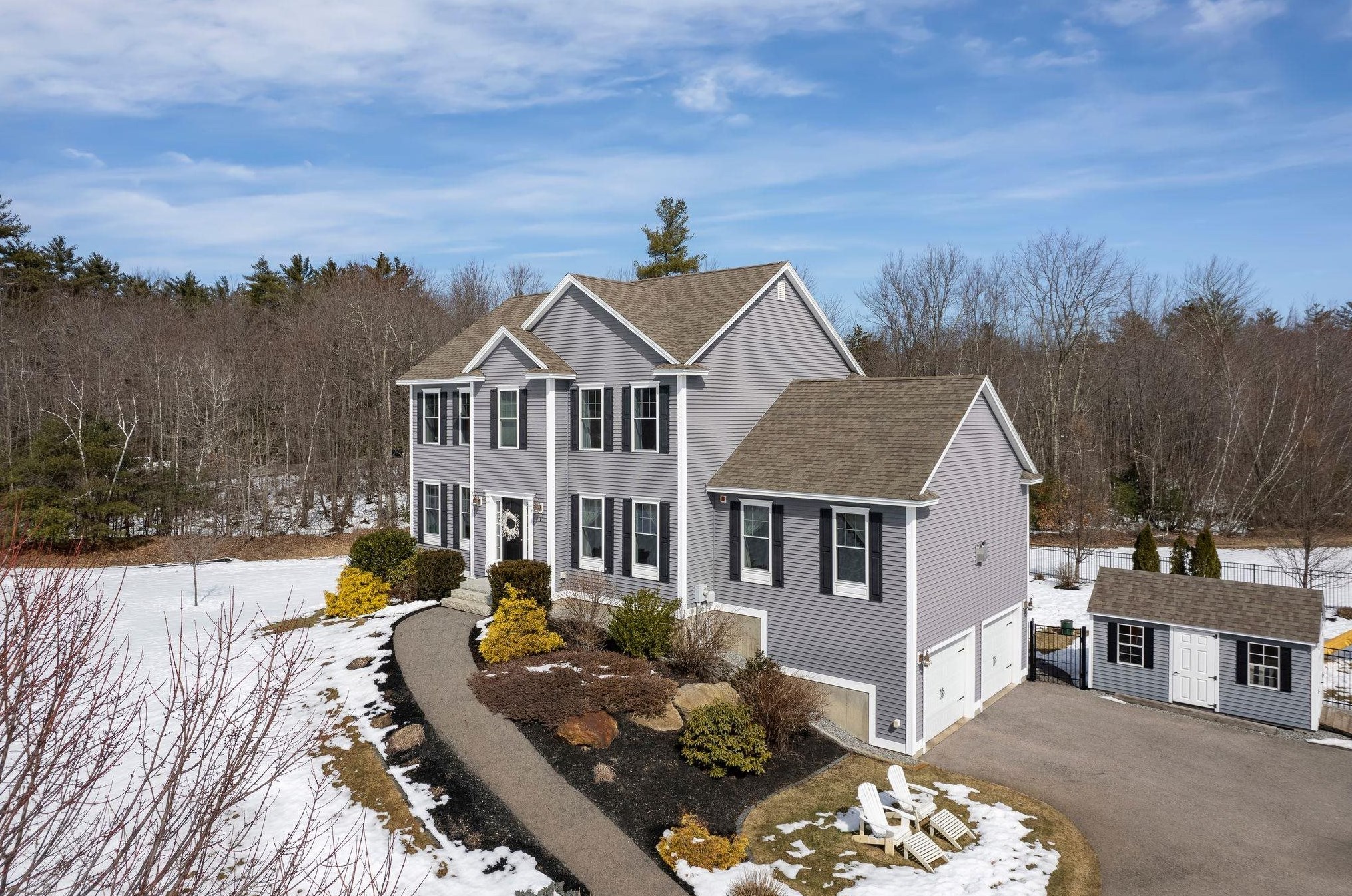 1 Evelyn Noyes Ln, Chester, NH 03036