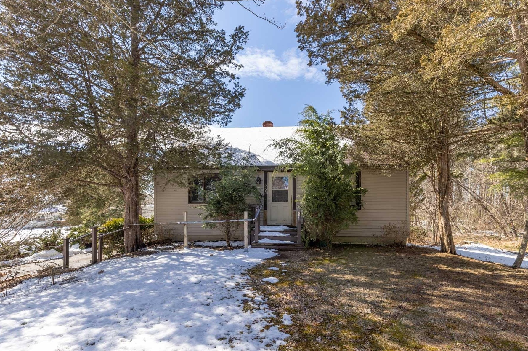 265 Dover Point Rd, Dover, NH 03820