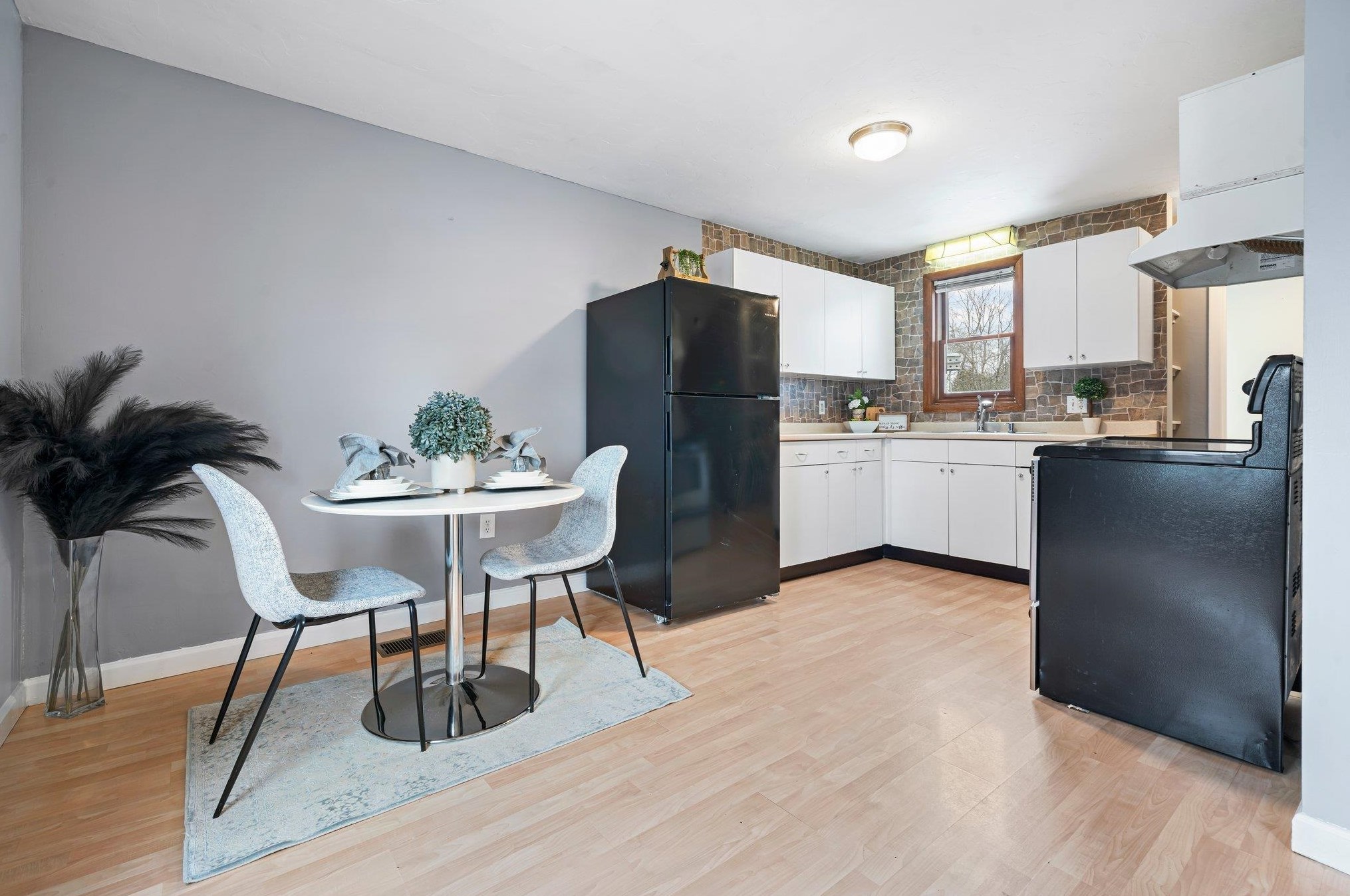 2 Herbert St, Concord, NH 03301