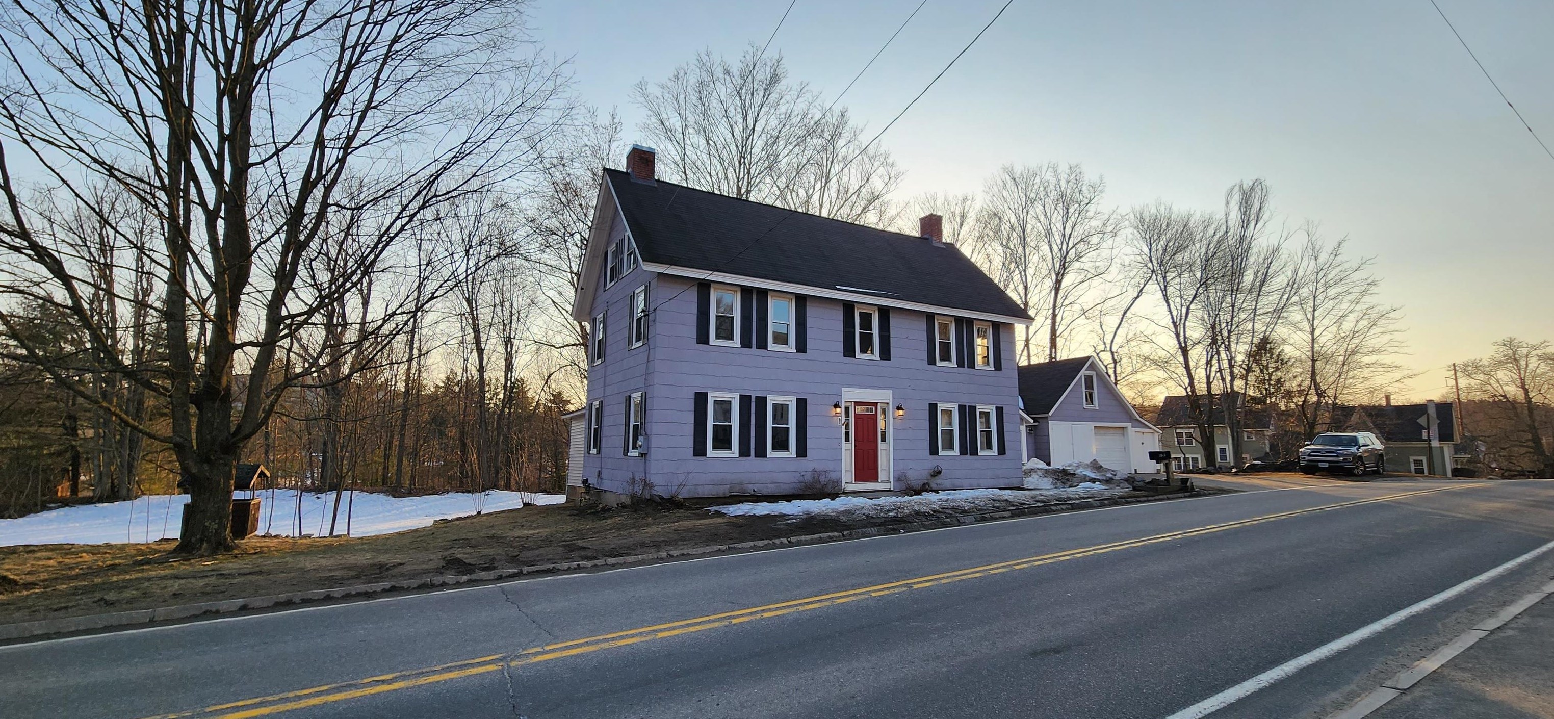 62 Center St, Goffstown, NH 03045