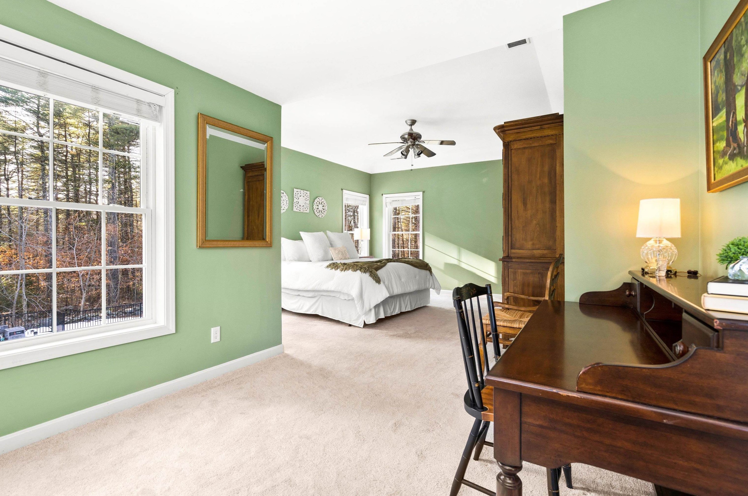 4 Candlewood Rd, Windham NH  03087-2258 exterior
