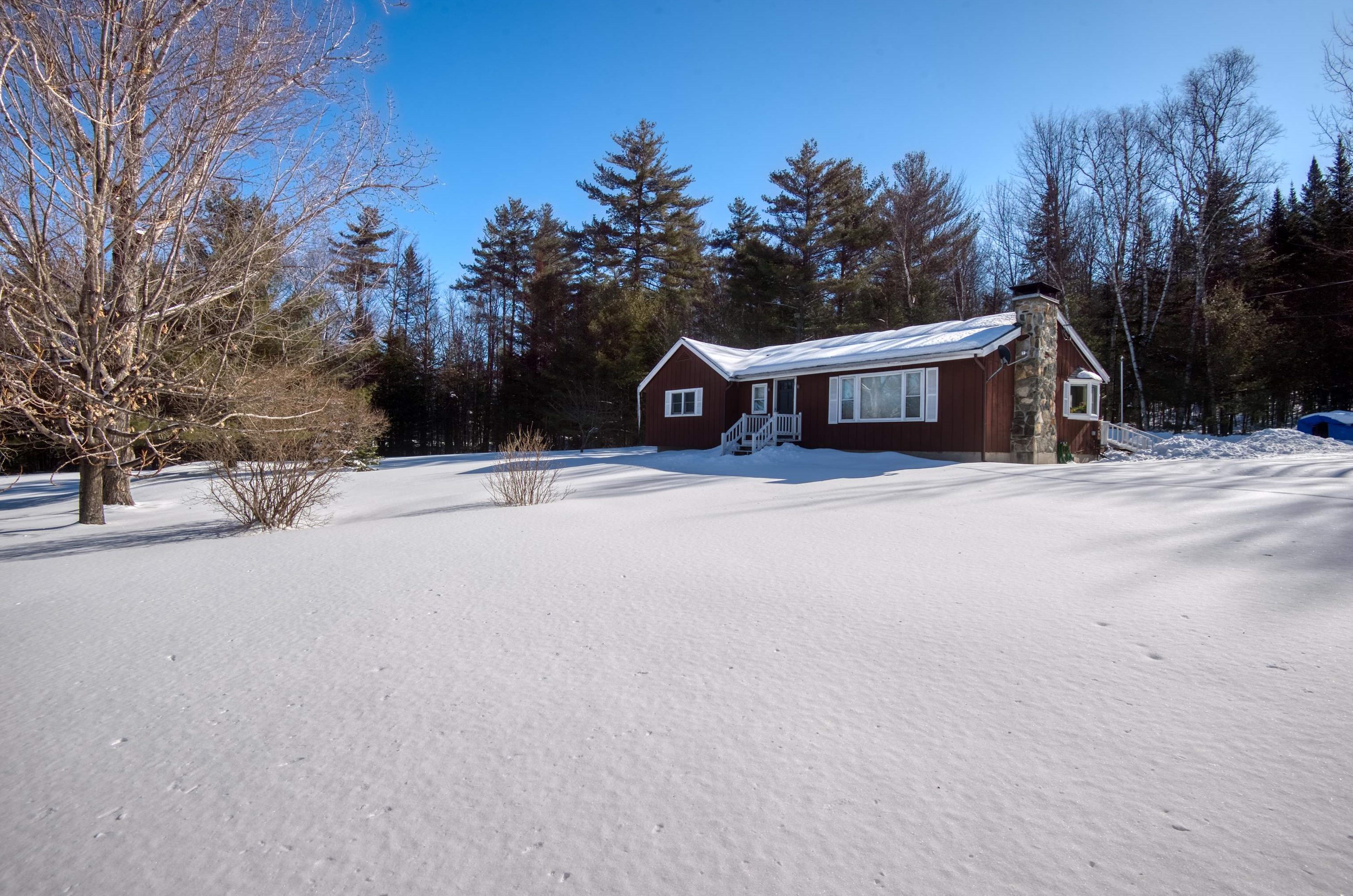 7 Kimball Hill Rd, Carroll, NH 03598