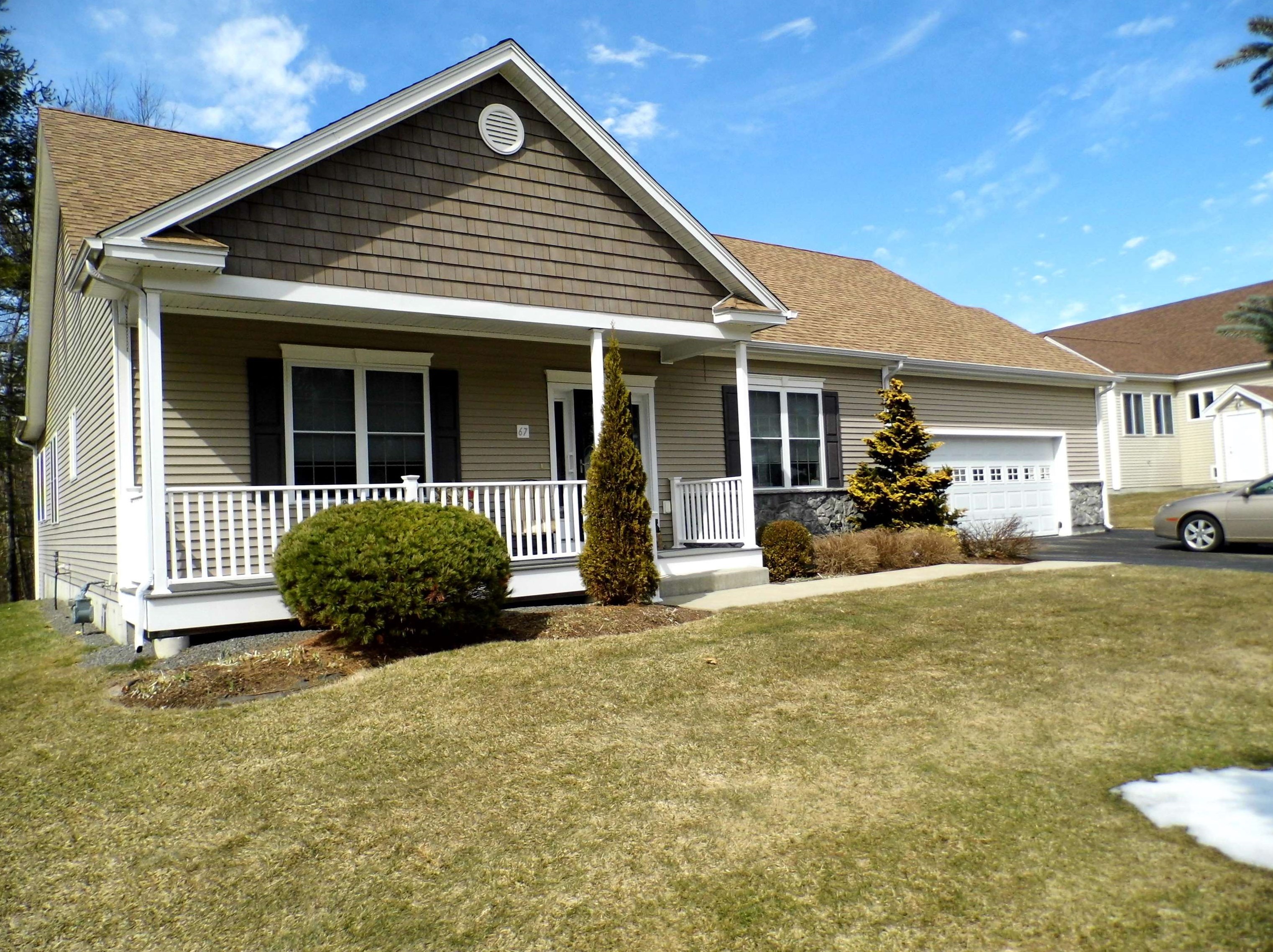 67 Morrison Dr, Londonderry, NH 03053
