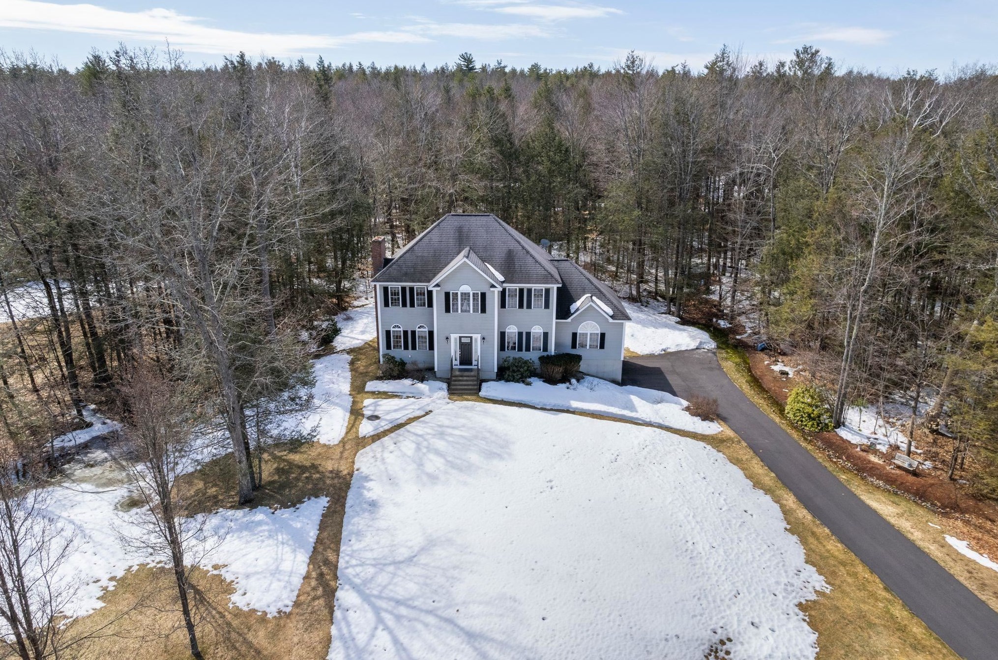 51 Fiddlehead Ln, Chester, NH 03036