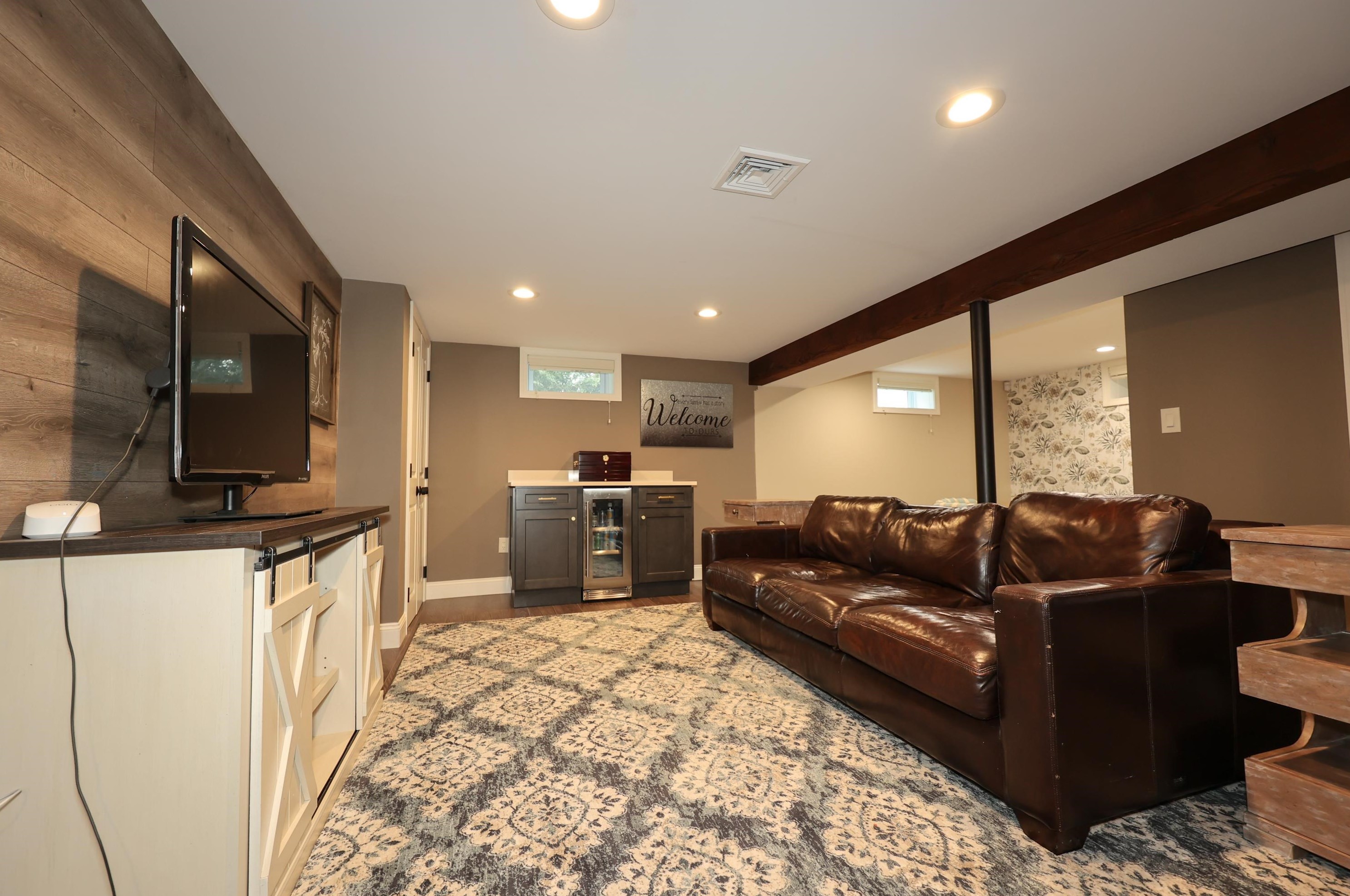 149 Londonderry Rd, Windham NH  03087-1116 exterior
