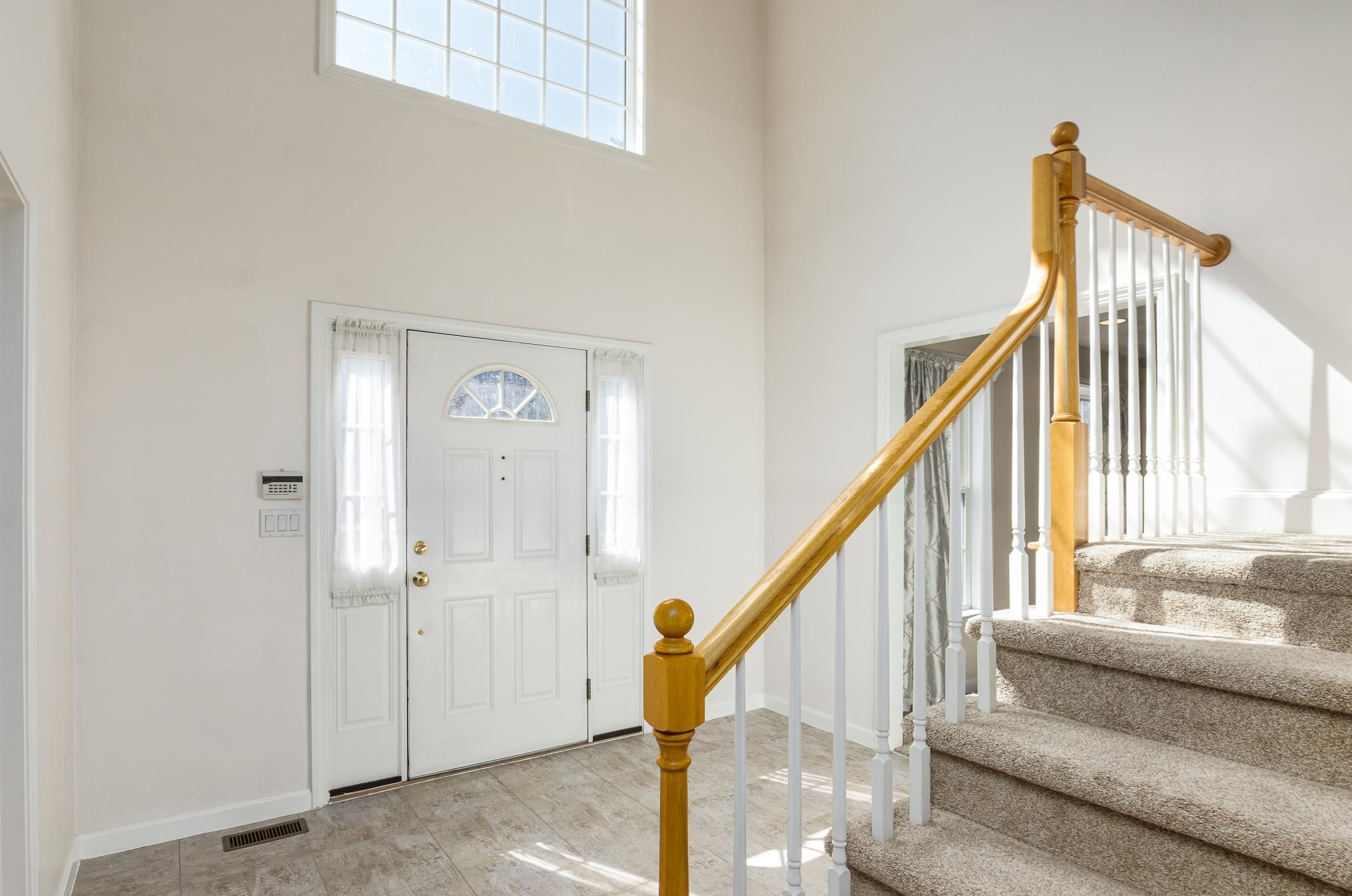 20 Litchfield Circle, Pelham, NH 03076