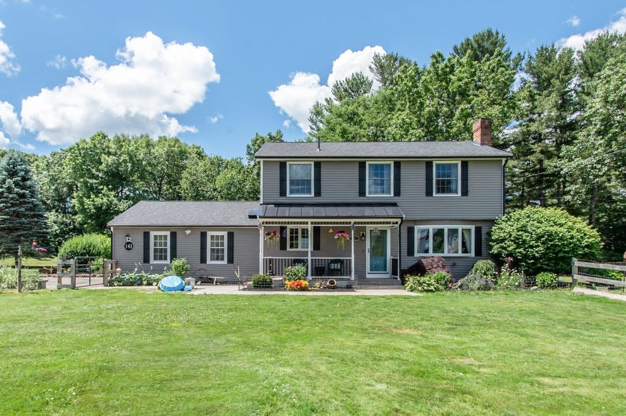 141 Bush Hill Rd, Pelham, NH 03076
