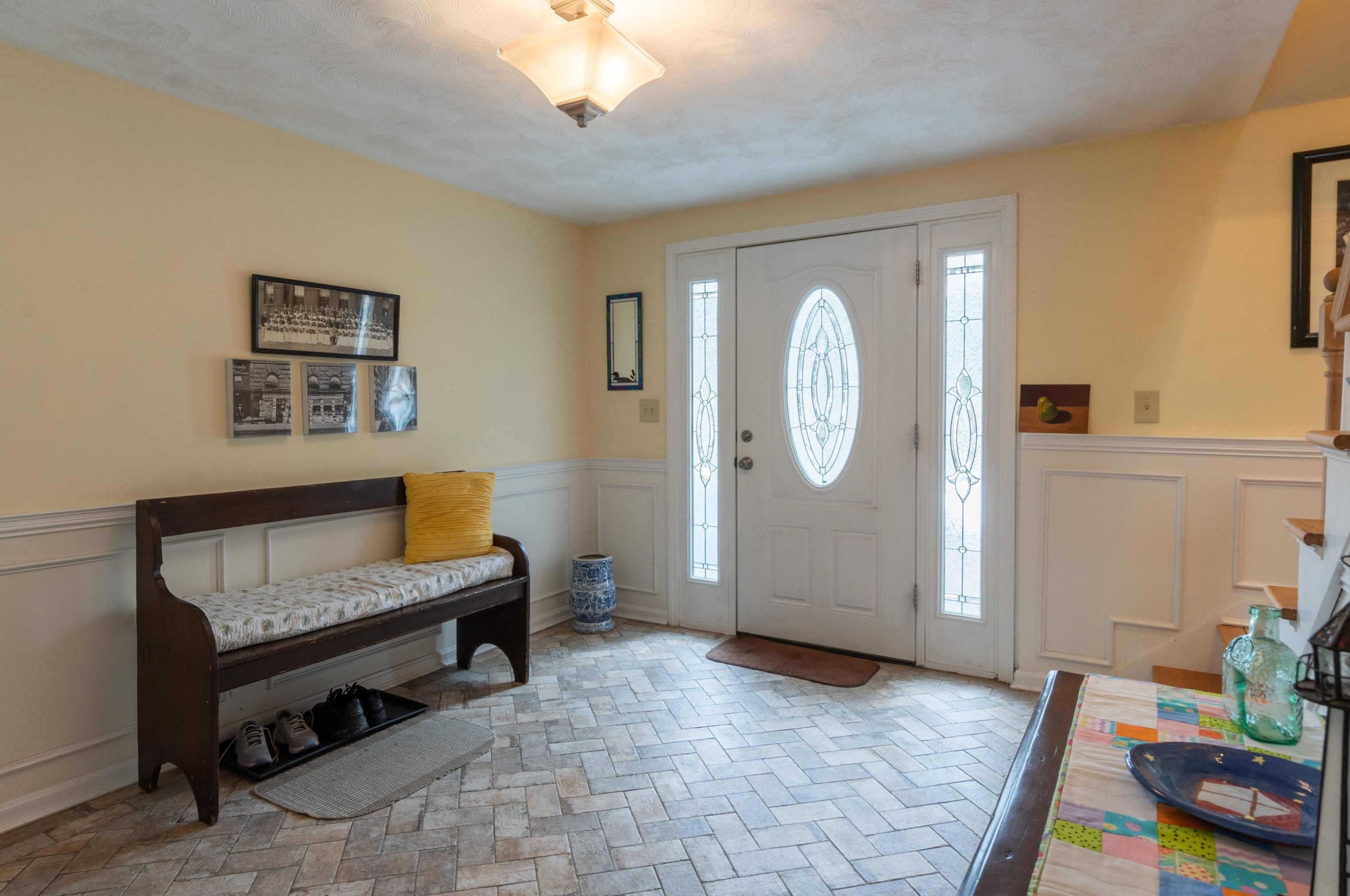 4 Aspen Cir, Londonderry, NH 03053