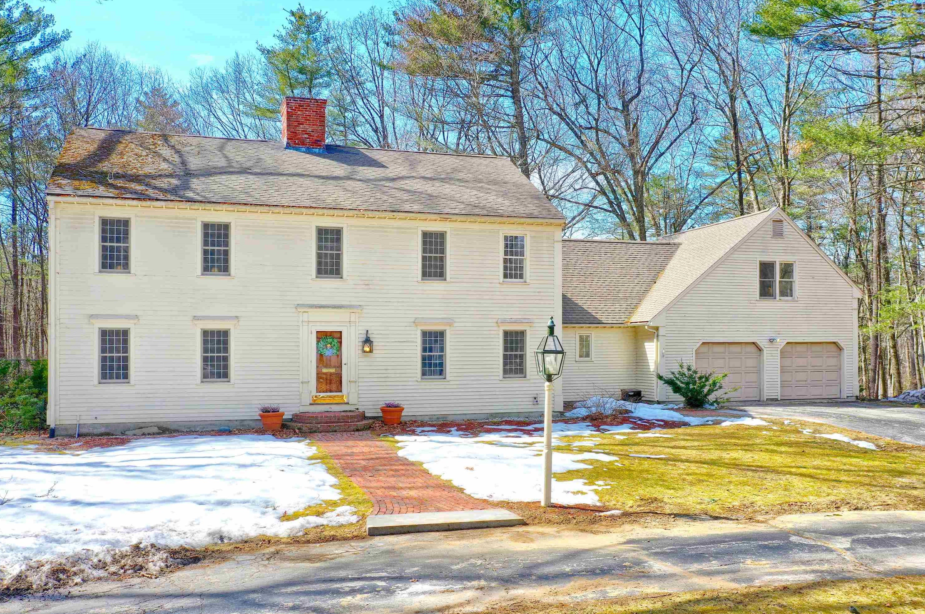 36 Nathan Lord Rd, Amherst, NH 03031
