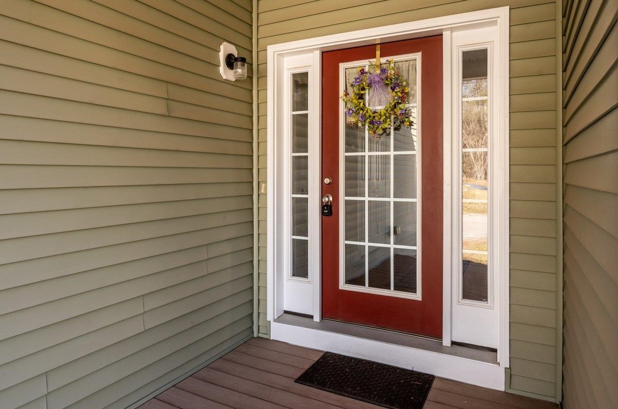 34 Cielo Dr, Dover, NH 03820