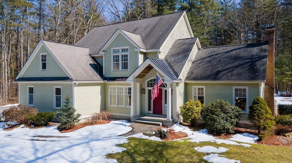 35 Nartoff Rd, Hollis, NH 03049