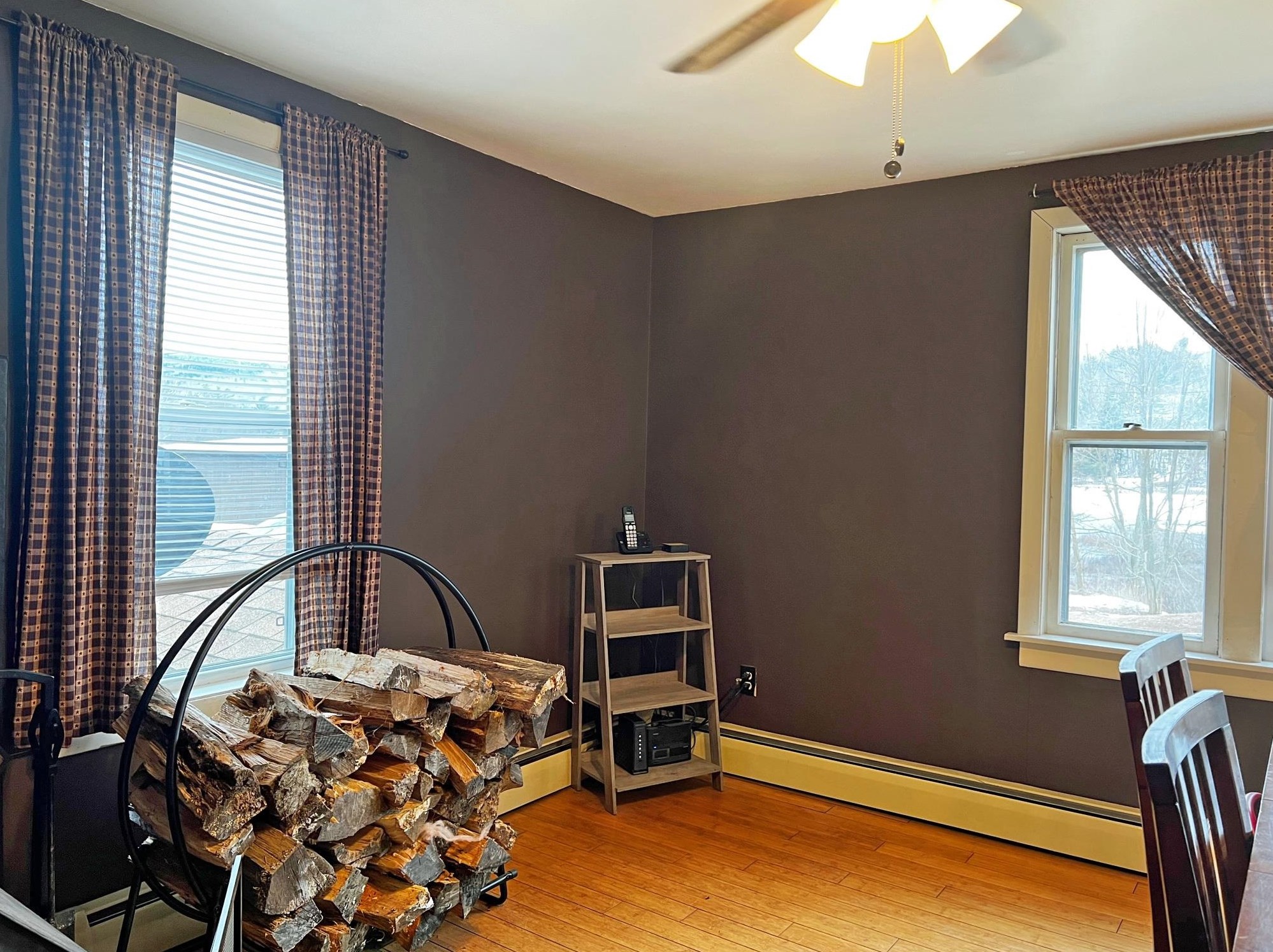 97 Cash St, Unity, NH 03773