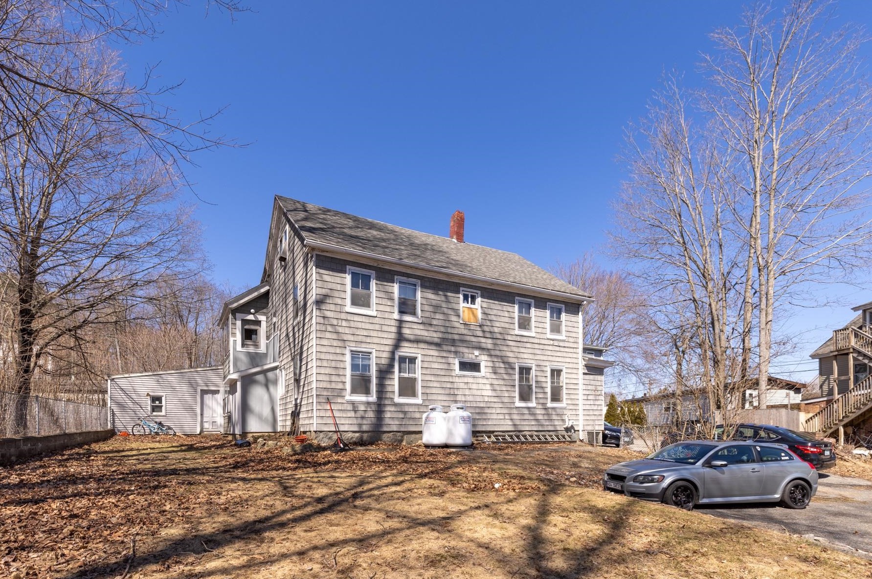 7 Spring St, Newmarket, NH 03857 exterior