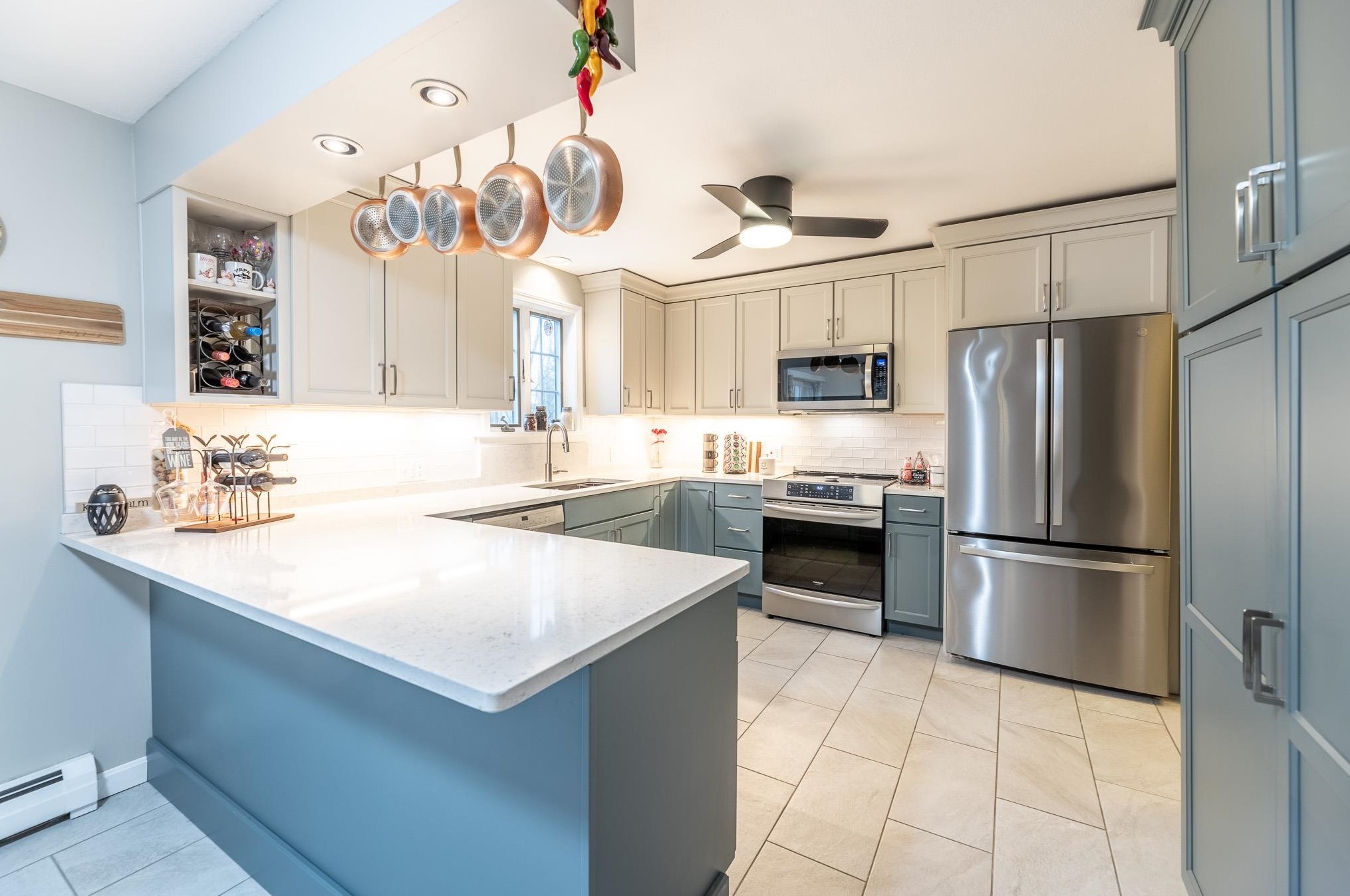 96 Buckingham Pl, Lebanon NH  03766-2609 exterior