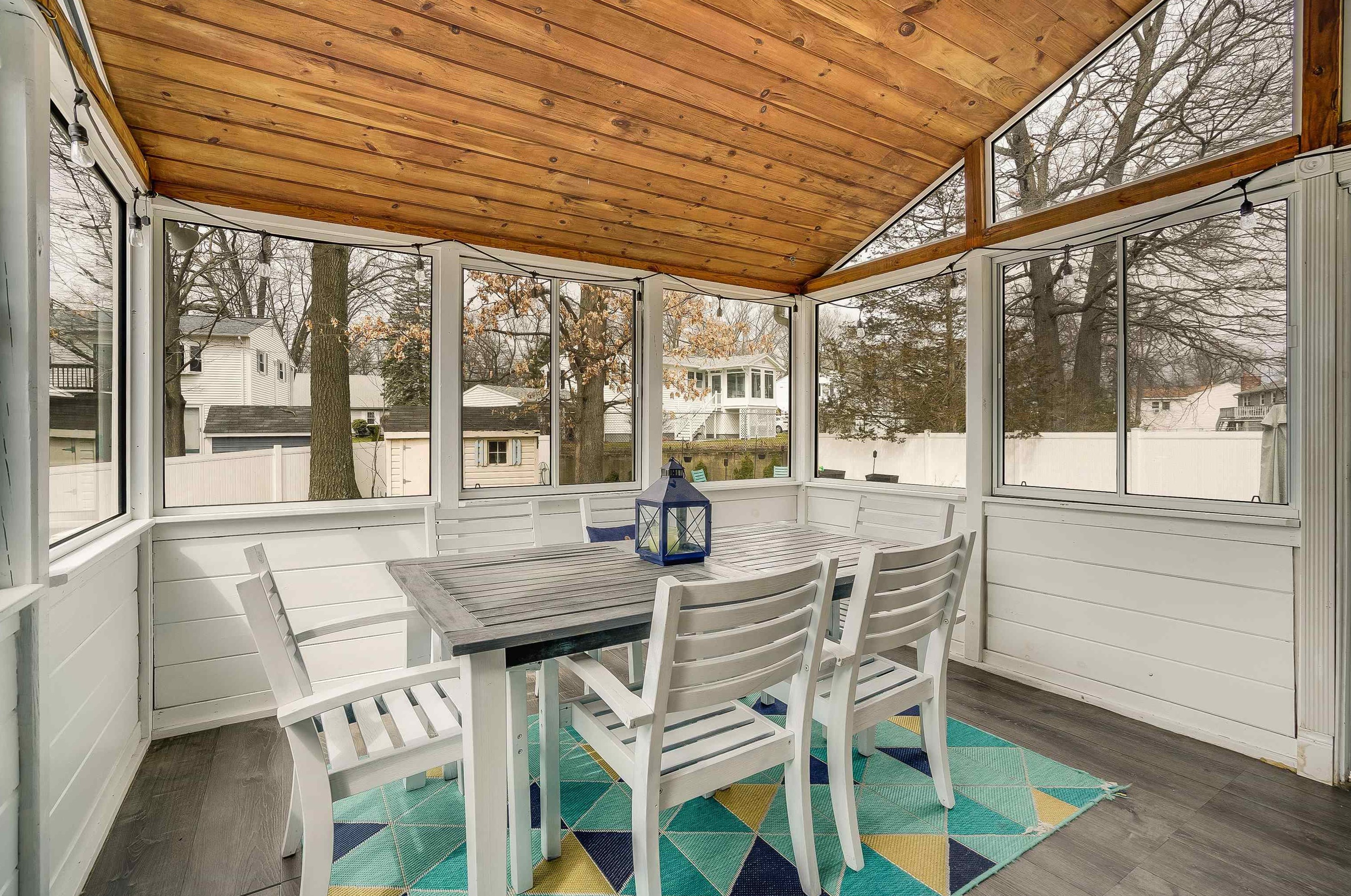 426 Medford St, Manchester NH  03109-4528 exterior