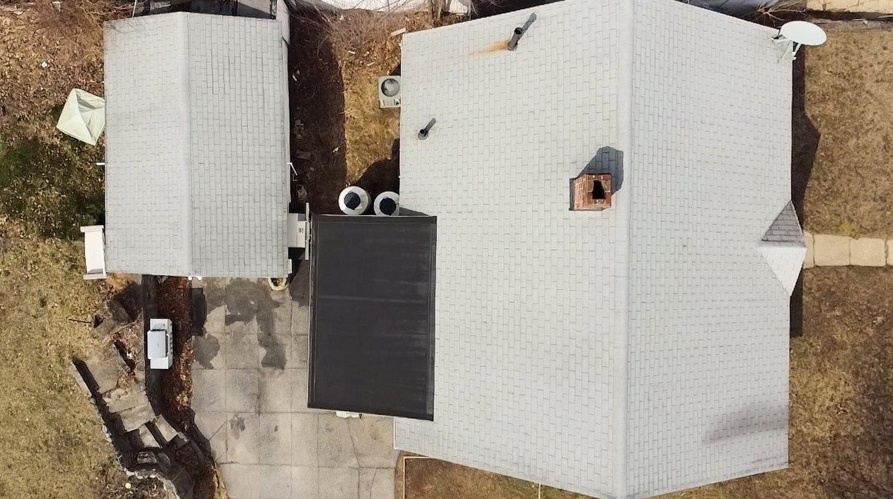 44 Cypress St, Manchester NH  03103-3714 exterior