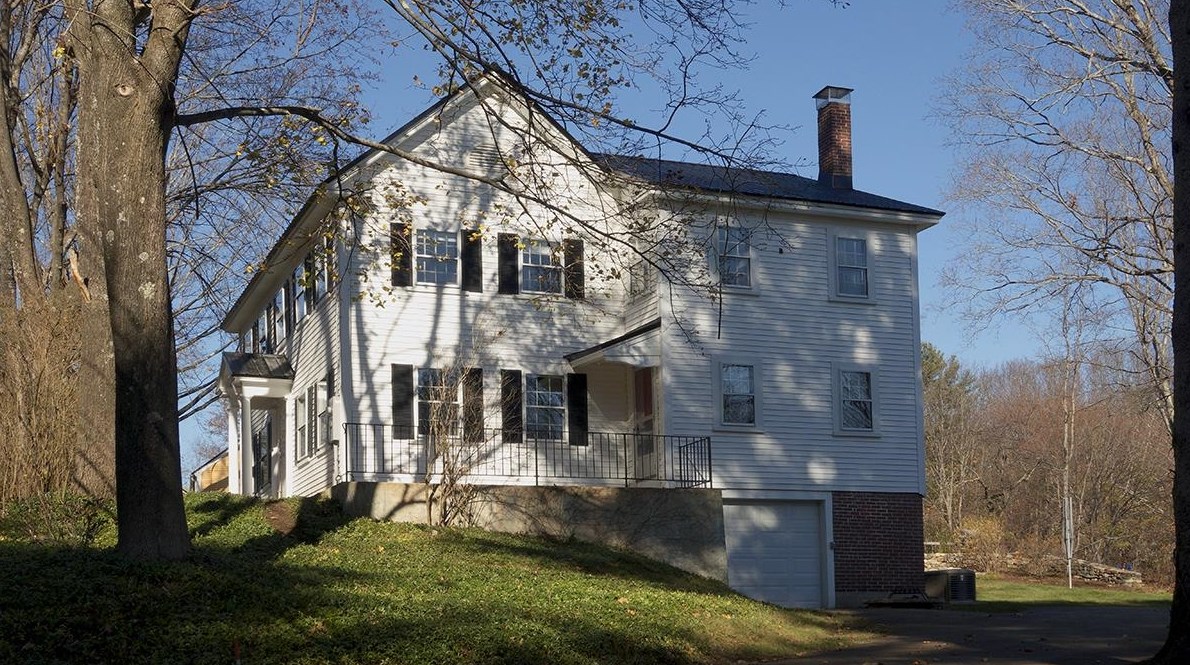 1950 Hopkinton Rd, Hopkinton, NH 03229