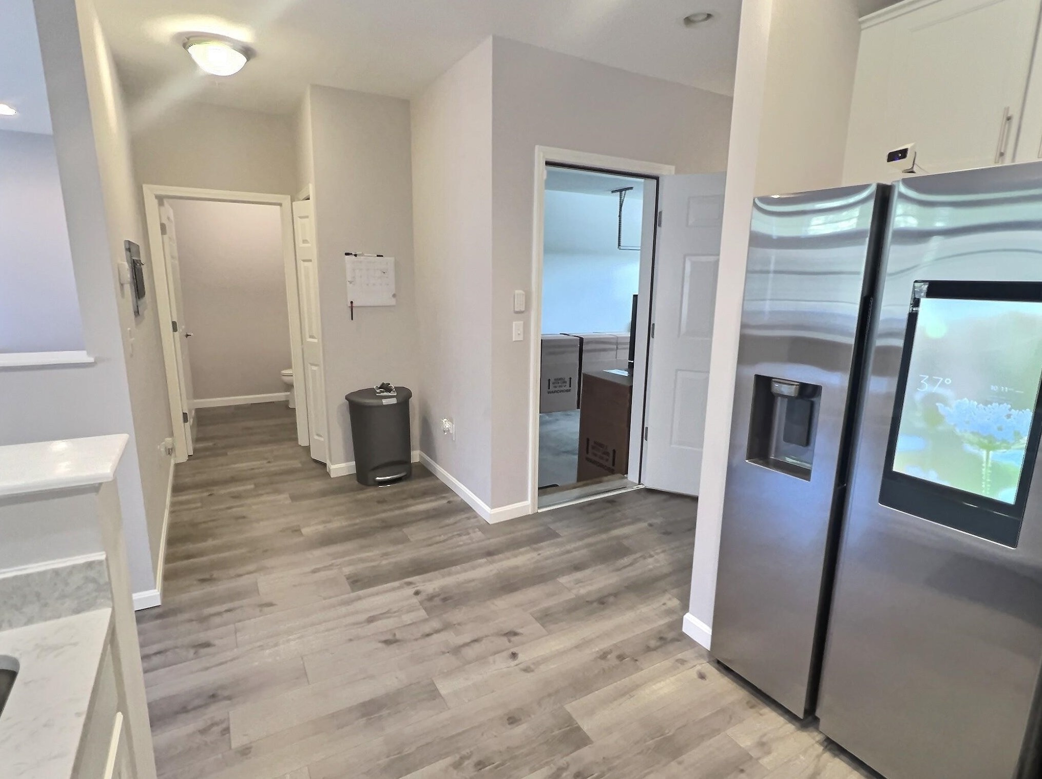 32 Jonathan Cir, Merrimack NH  03054-4899 exterior