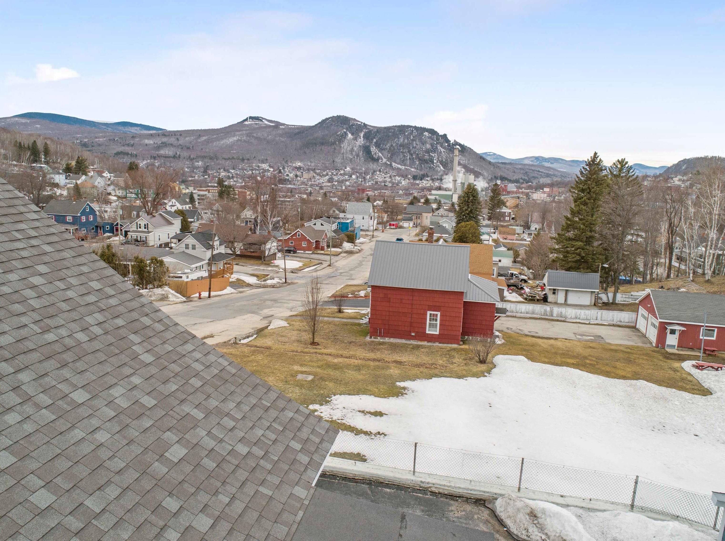 447 Forbush Ave, Berlin NH  03570-3609 exterior