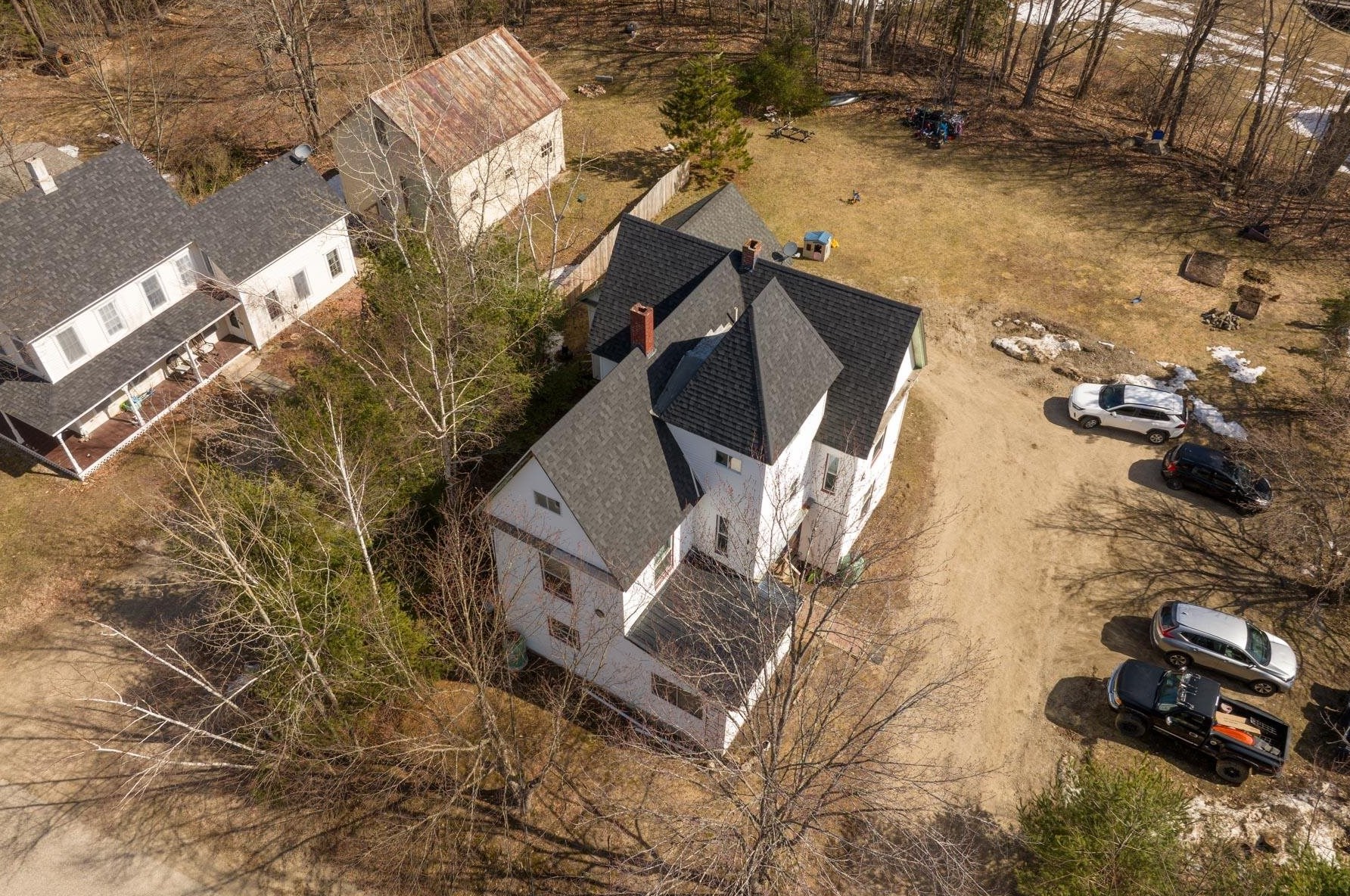 26 Forest St, Wakefield, NH 03872