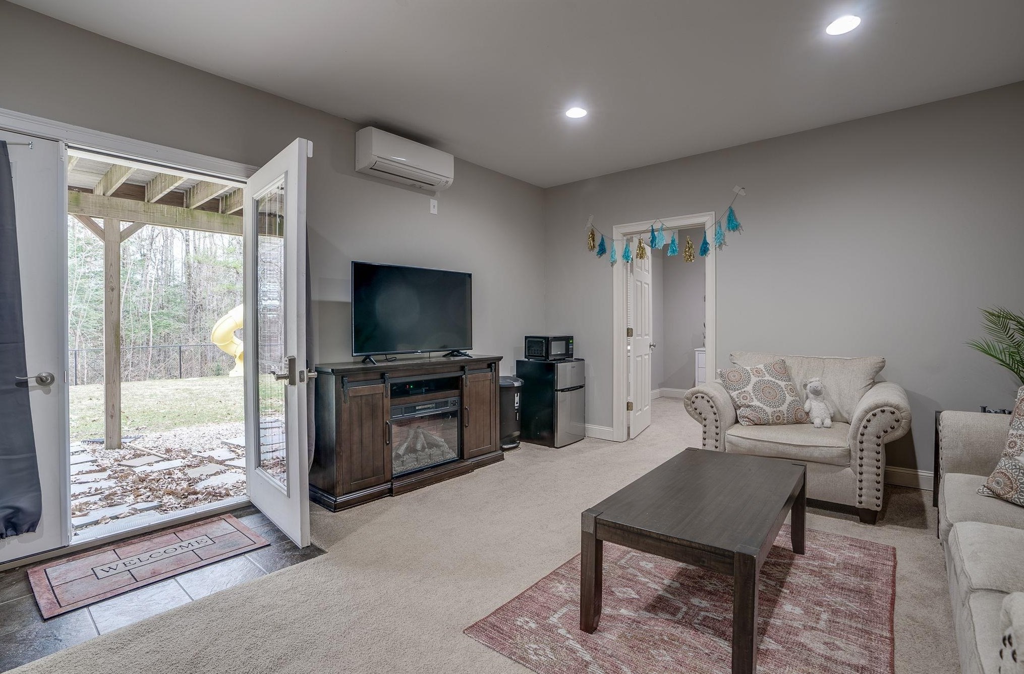 78 Rolling Woods Dr, Manchester NH  03110-4540 exterior