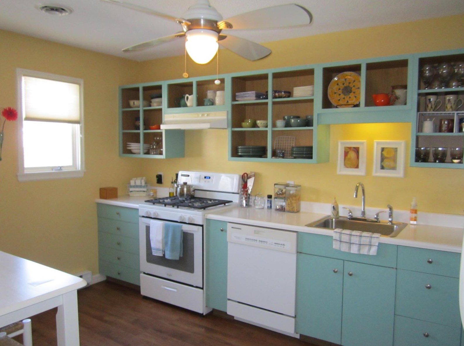 16 Hilltop Pl #16, New London, NH 03257