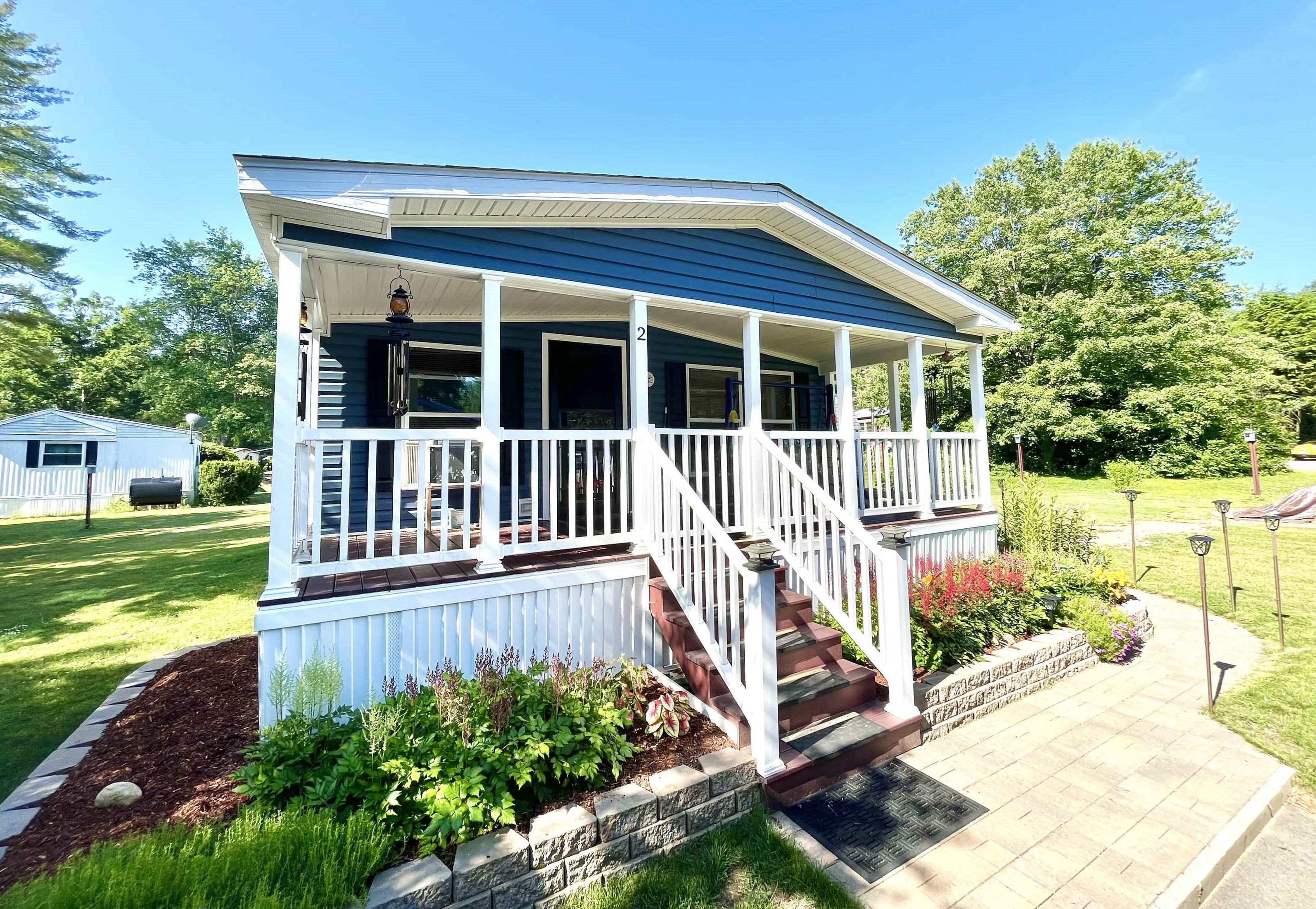 2 Lance Ln, Chichester, NH 03234