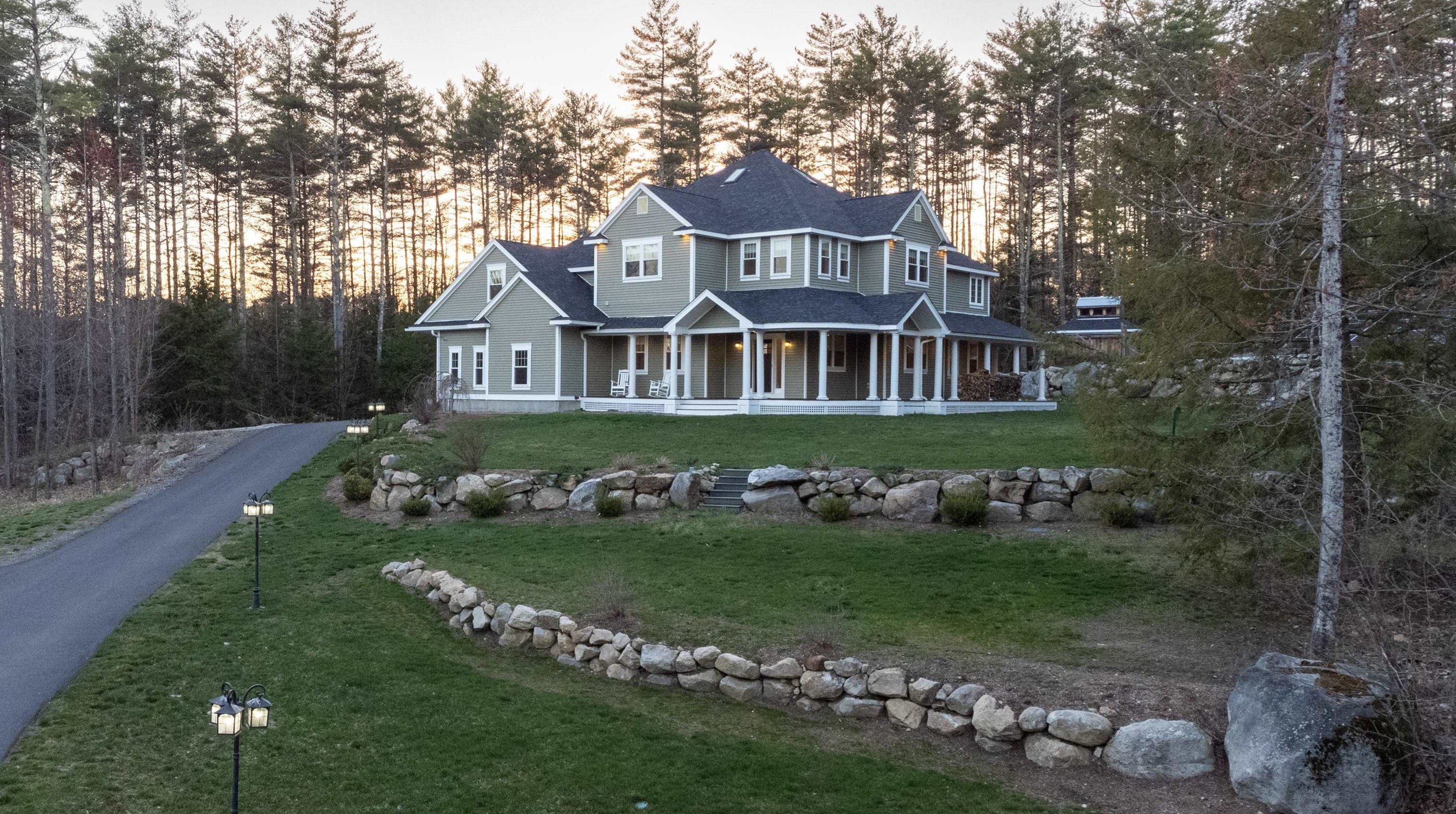 99 Christian Hill Rd, Amherst, NH 03031