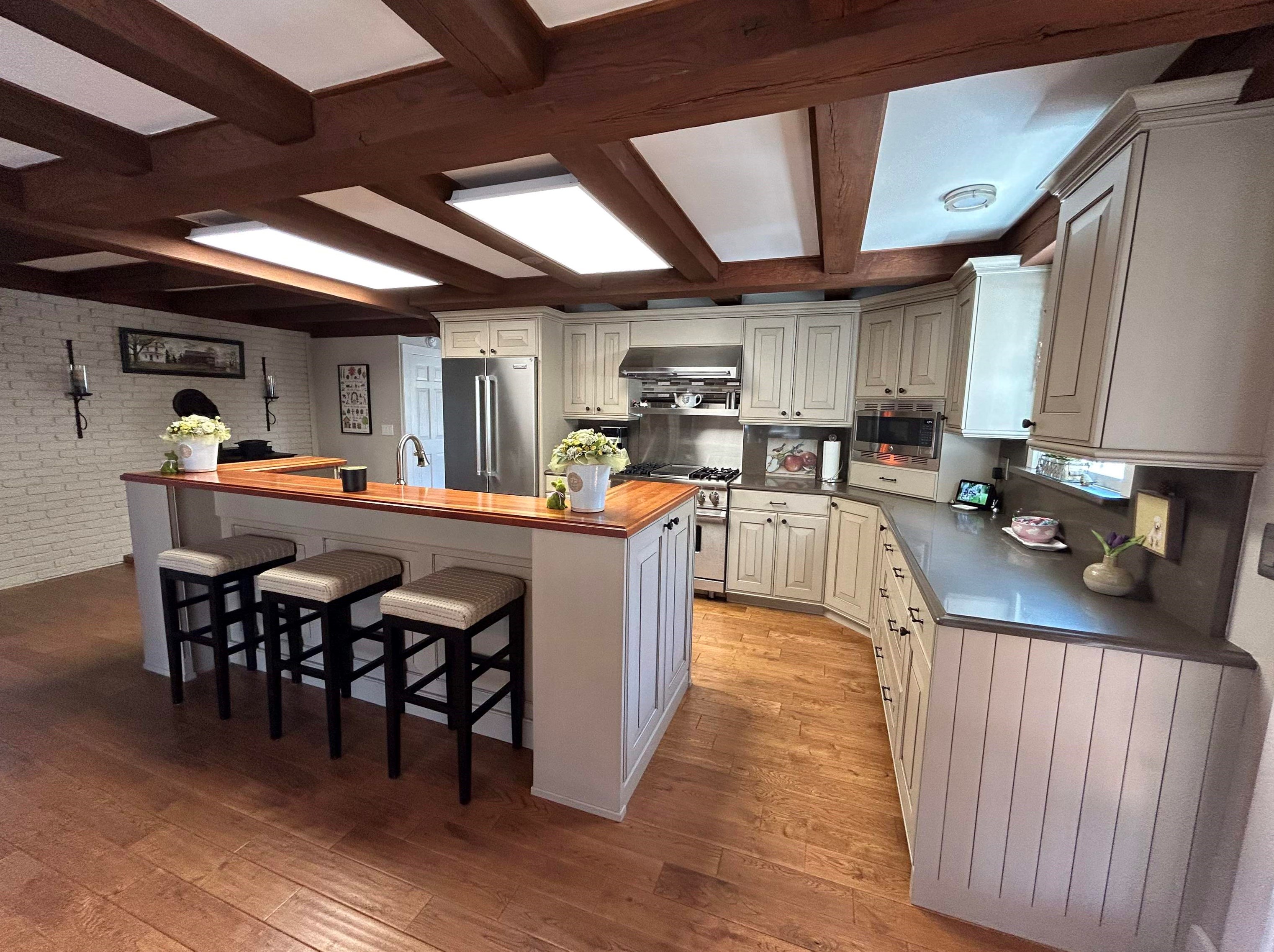 133 Middle Rd, Kensington, NH 03833