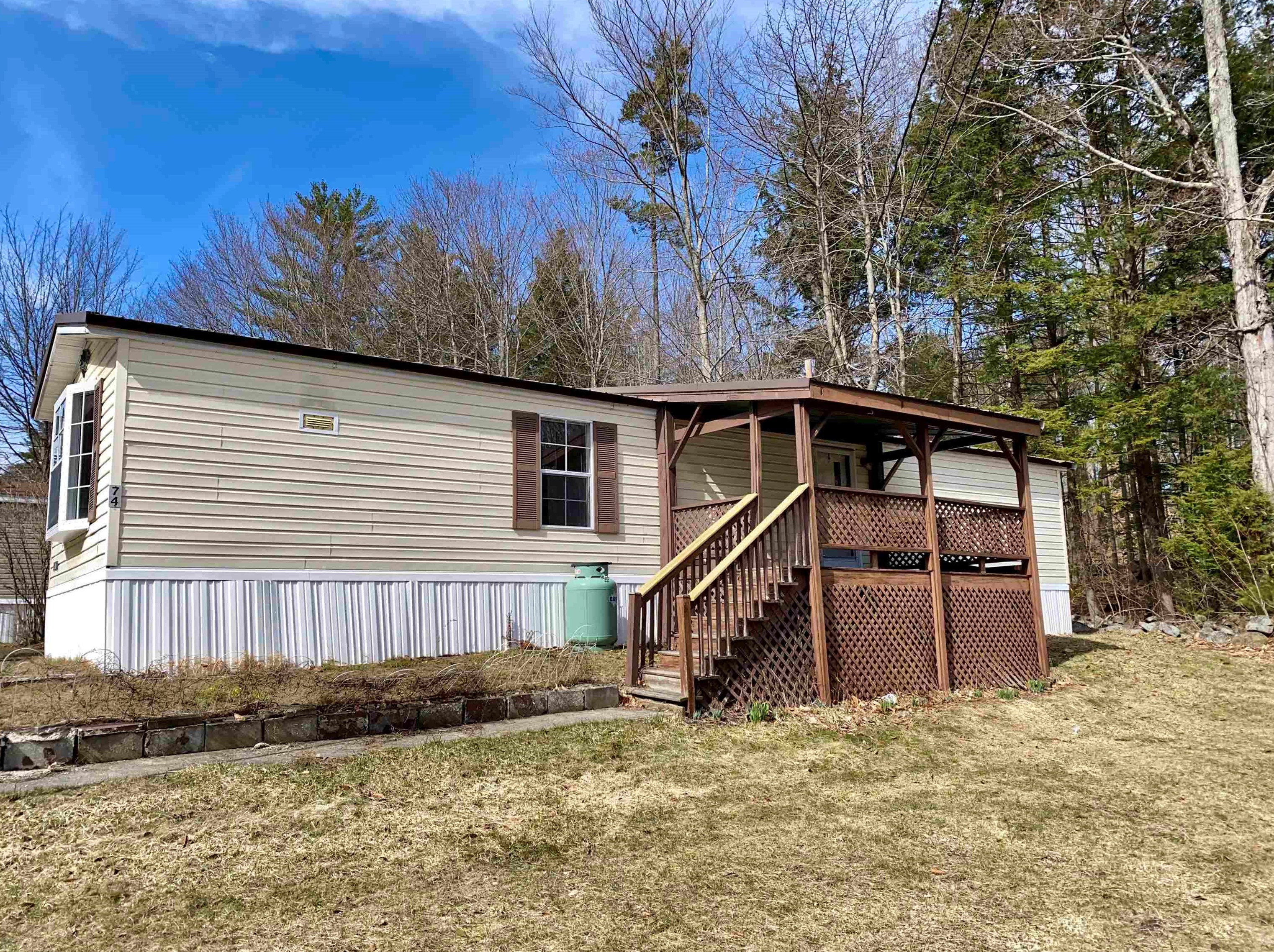 74 Sugar Hl Dr, Bridgewater NH 03222-3549 exterior