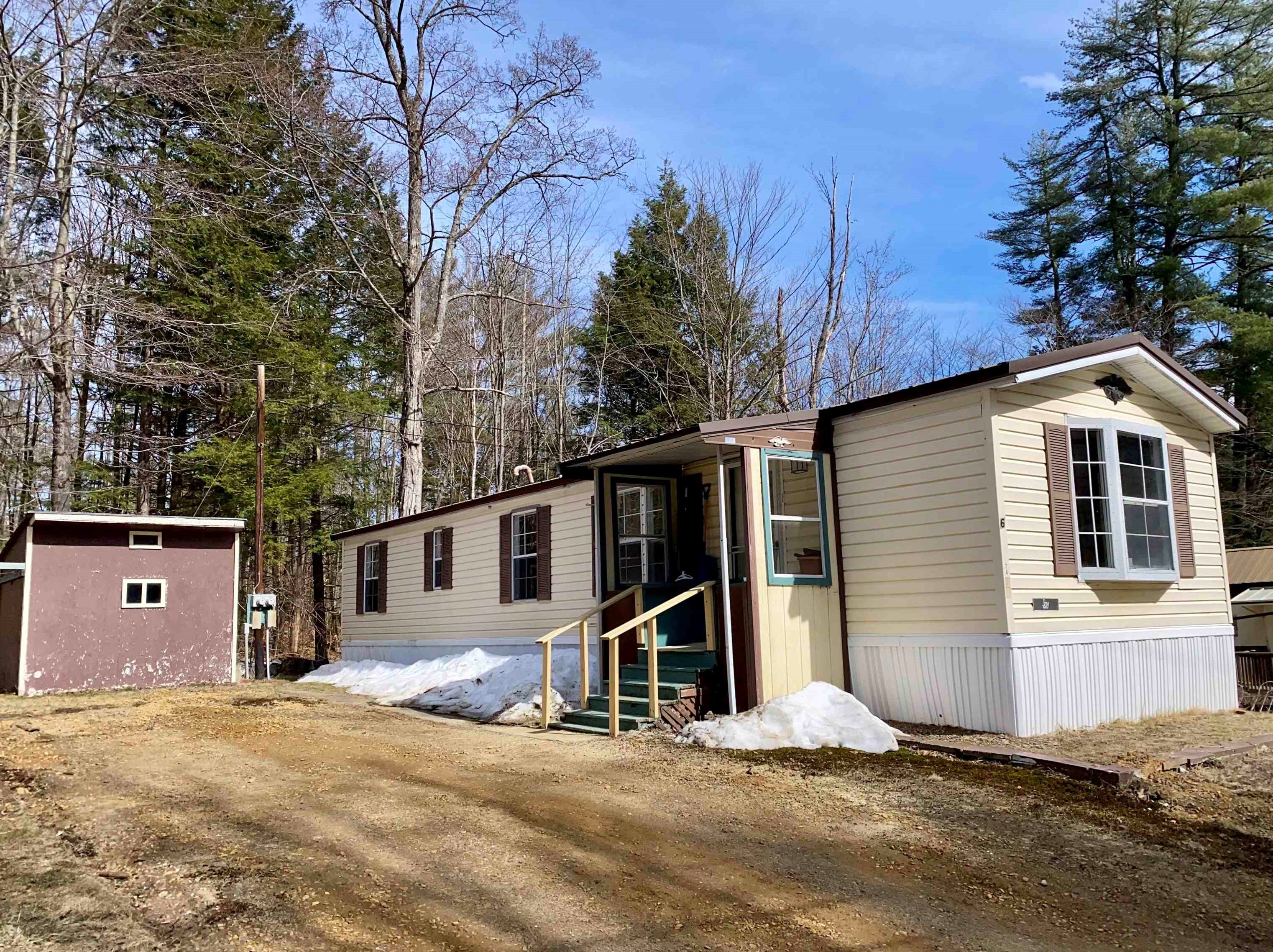 74 Sugar Hl Dr, Bridgewater NH 03222-3549 exterior