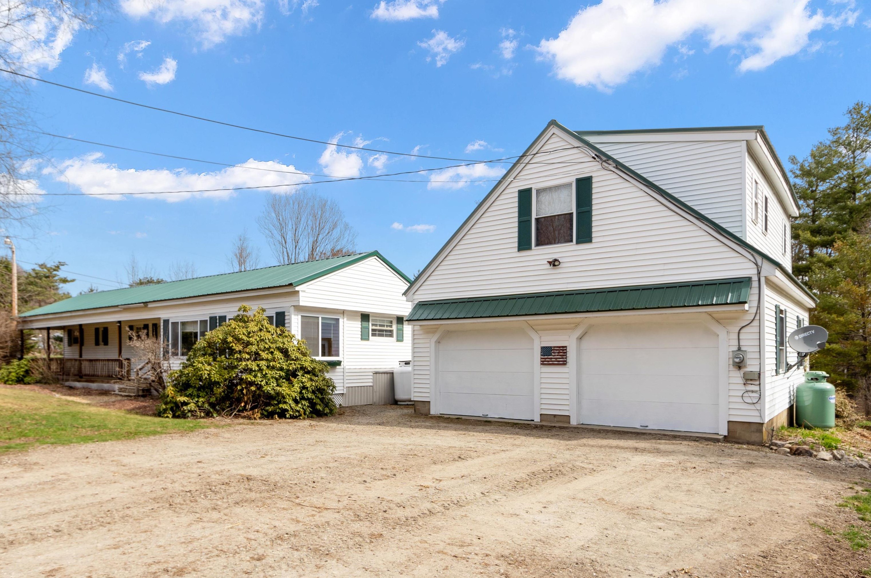 66 Old Milford Rd, Mount Vernon, NH 03057