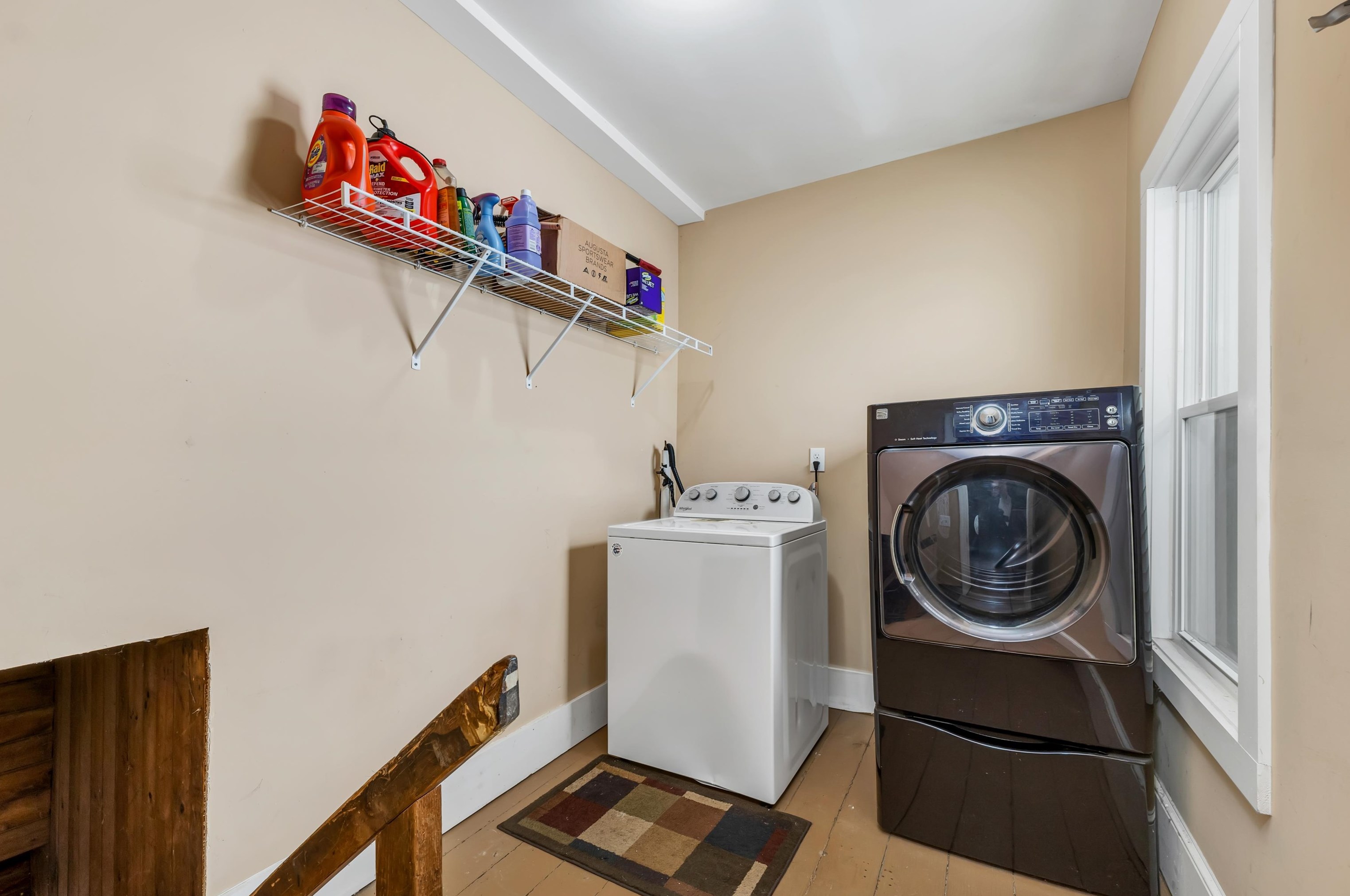 1 Crawford St, Bridgewater NH  03264-1401 exterior