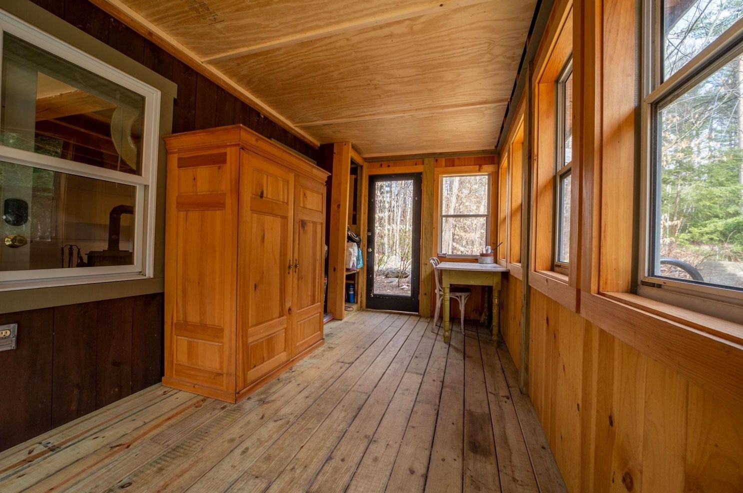 268 Washburn Rd, Bridgewater NH  03222-6617 exterior