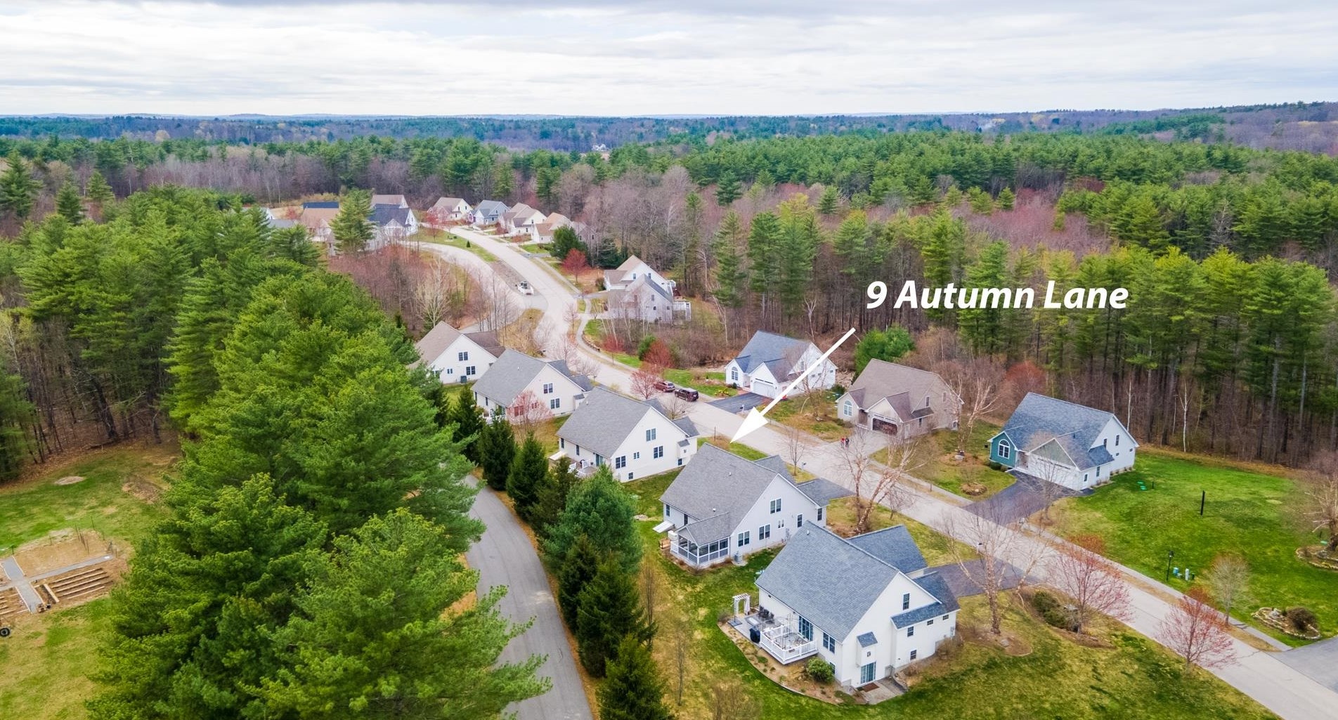 9 Autumn Lane, South Hampton, NH 03827