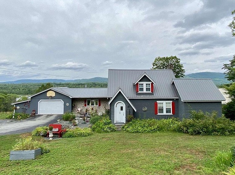 468 Littleton Rd, Carroll, NH 03598