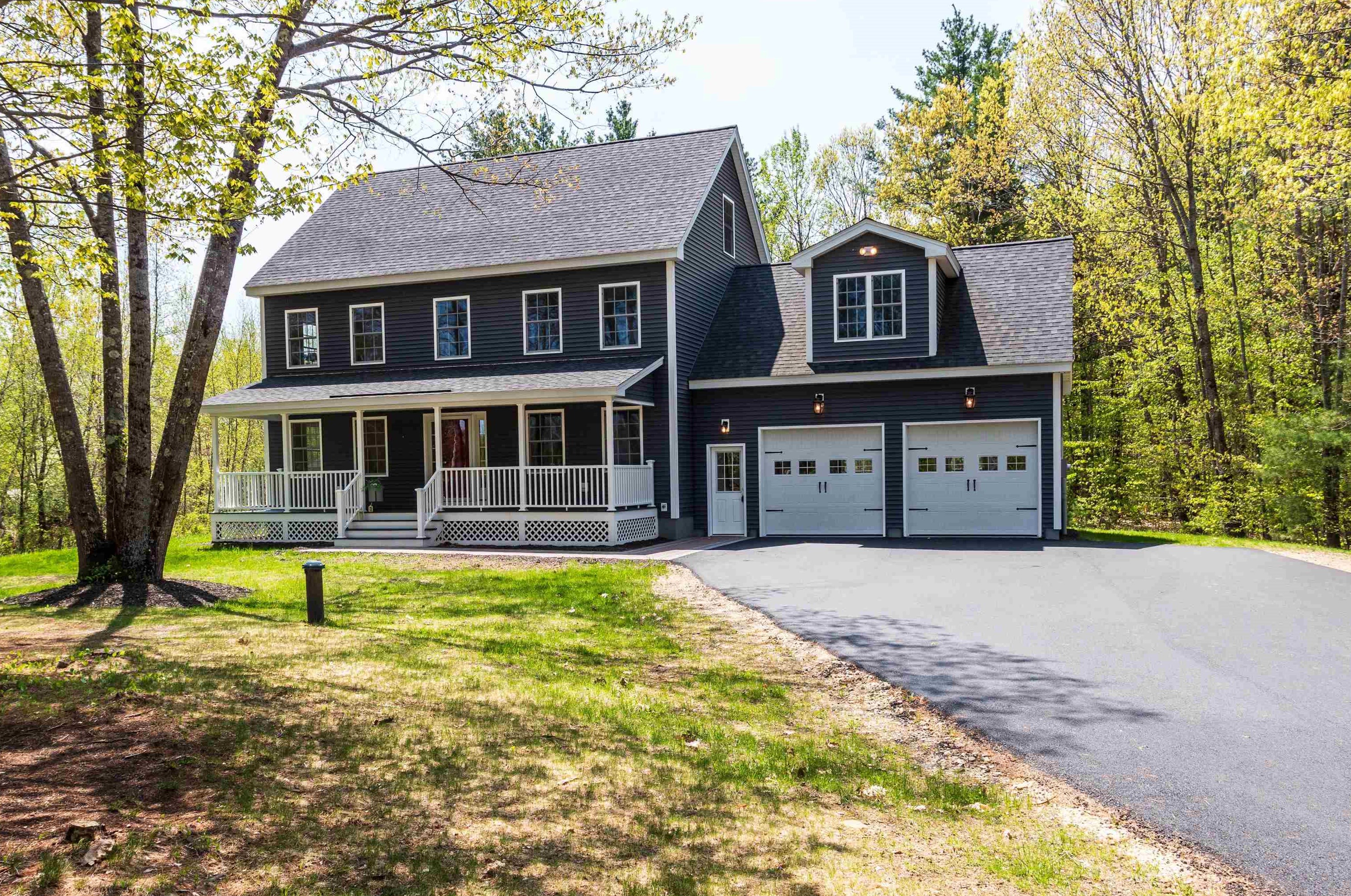 927 Second Crown Point Rd, Barrington, NH 03884