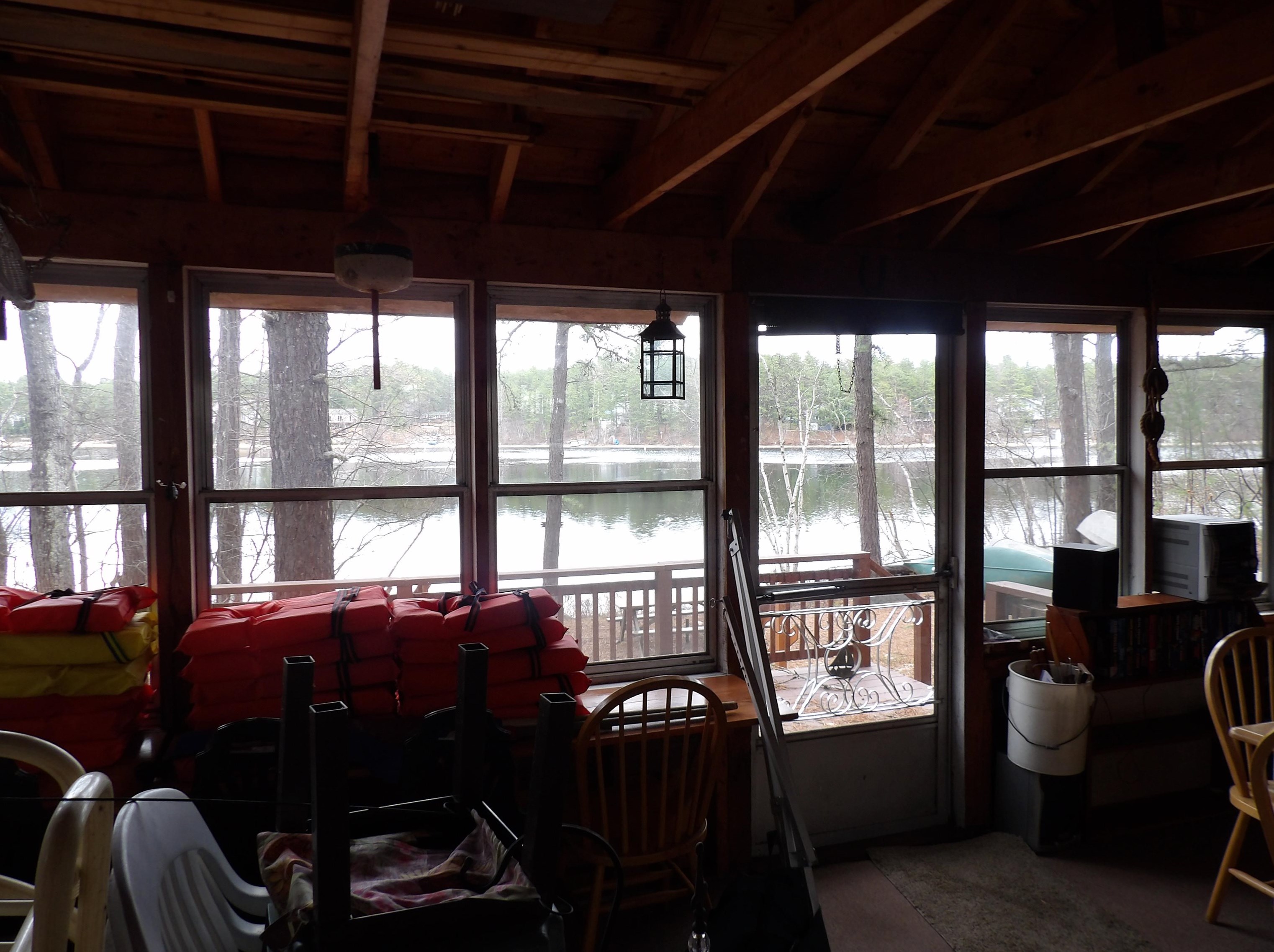 165 Leavitt Rd, Ctr Ossipee NH  03814-6311 exterior