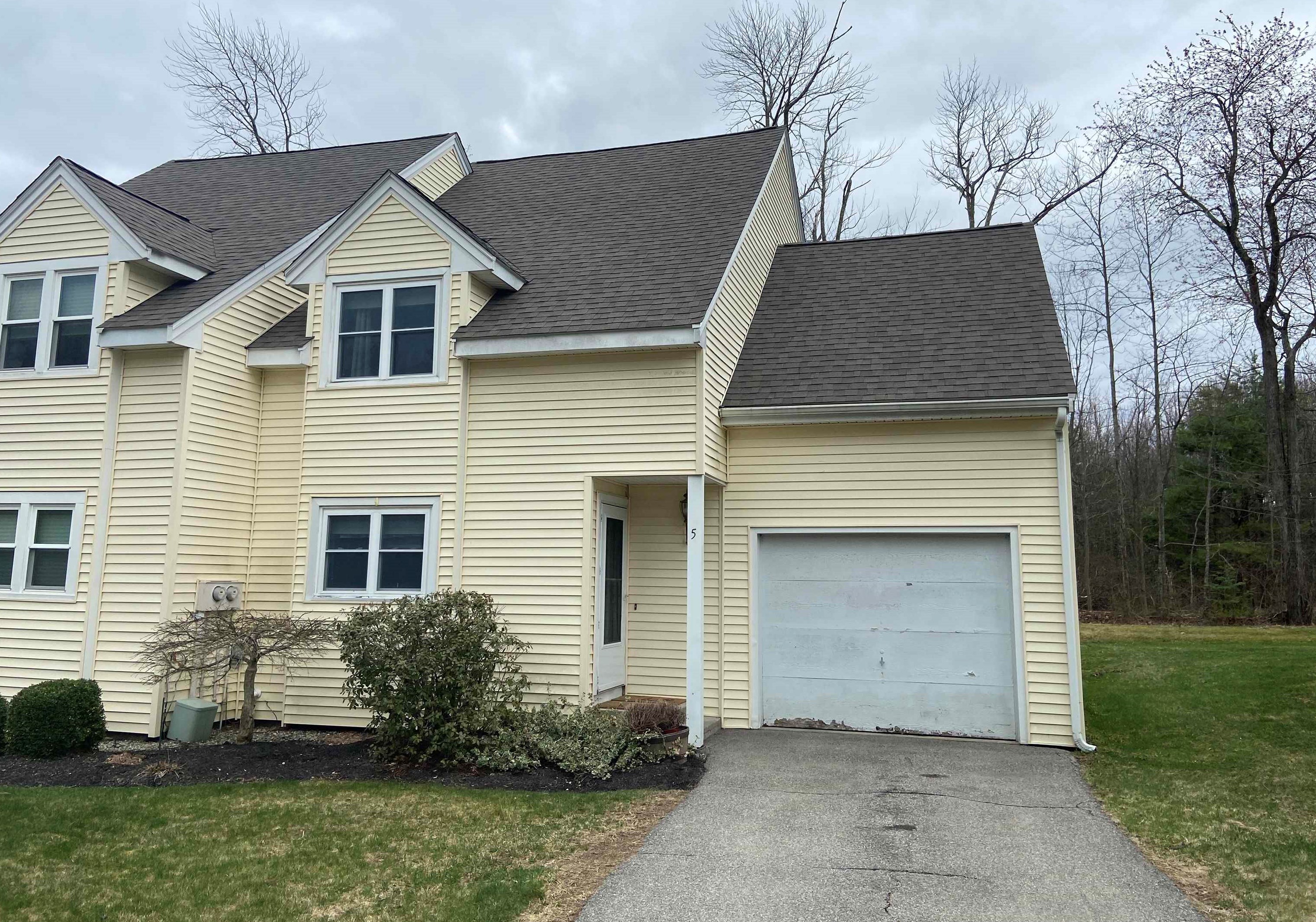 5 Chandler Ln #5, Epping, NH 03042