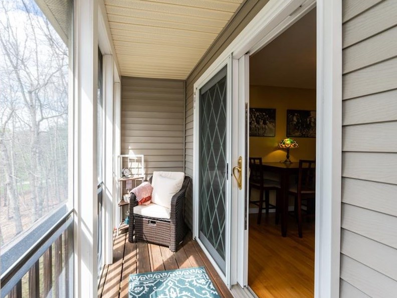 8 Burberry Ct, Merrimack NH exterior