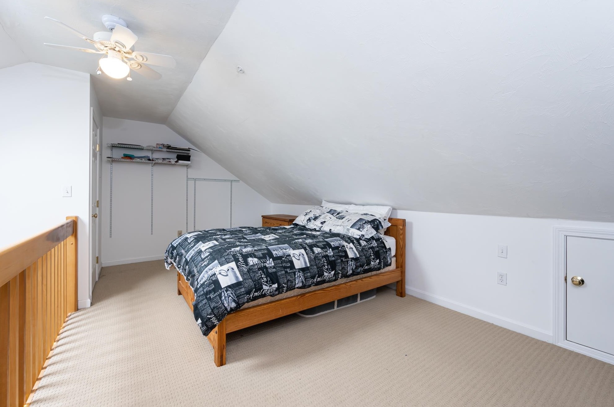 8 Burberry Ct, Merrimack NH exterior