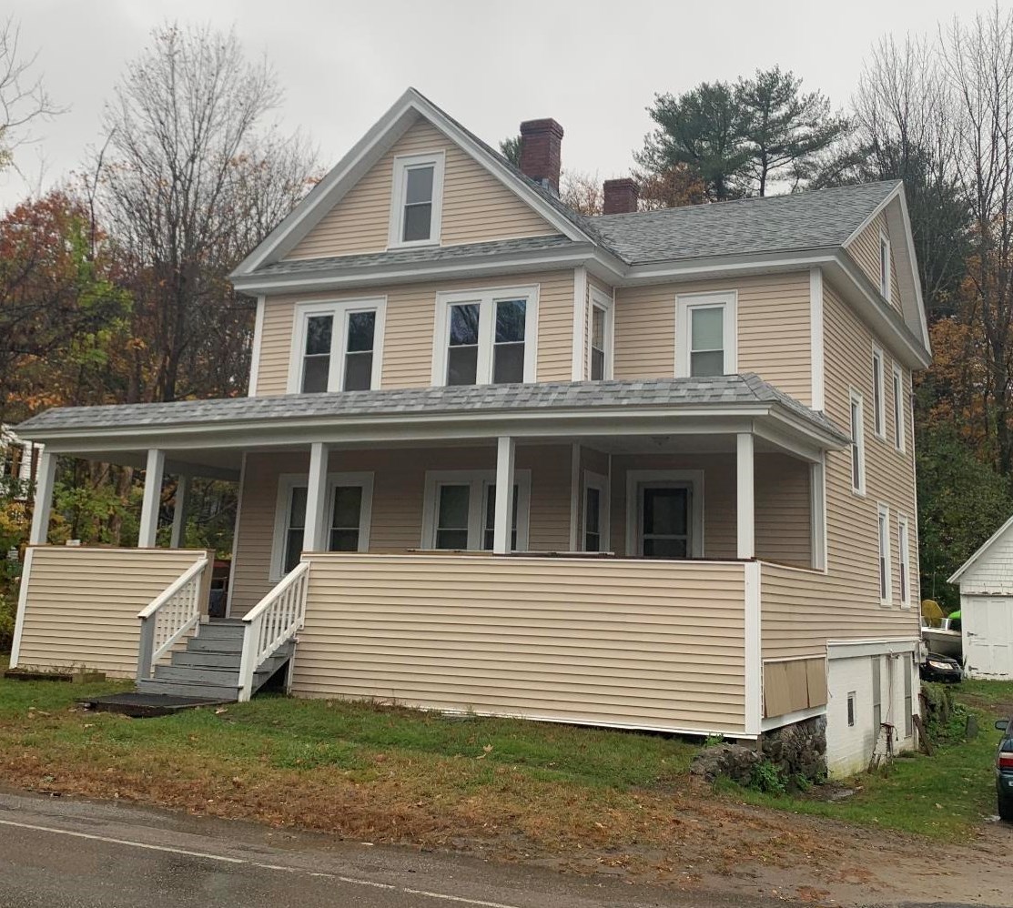 93 W Main St, Hillsboro, NH 03244