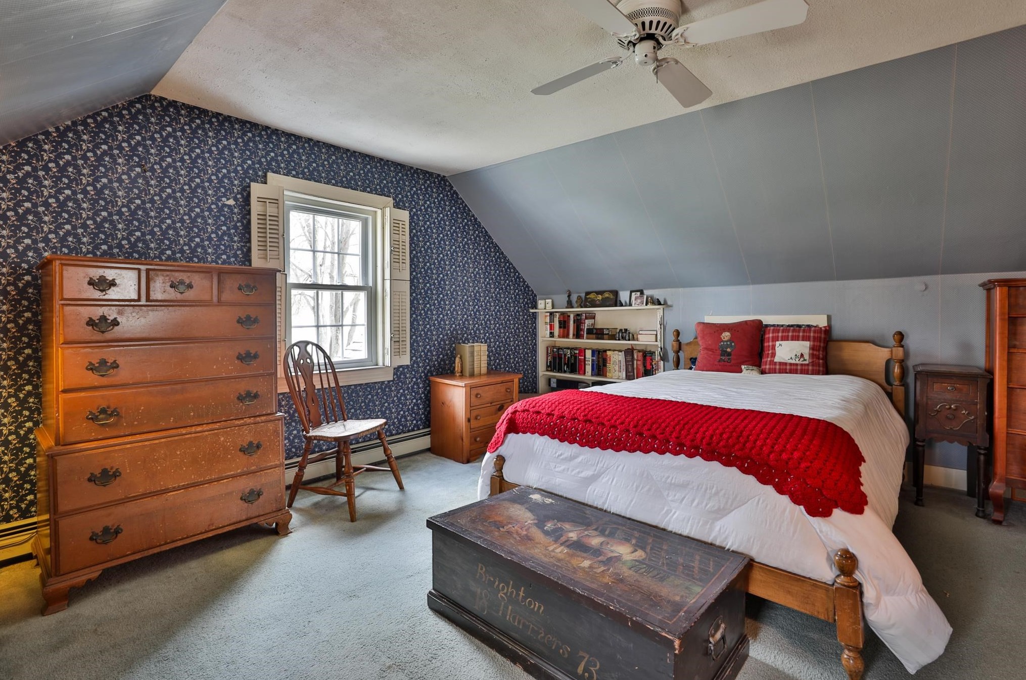 40 Newgate Cir, Manchester NH  03102-5147 exterior