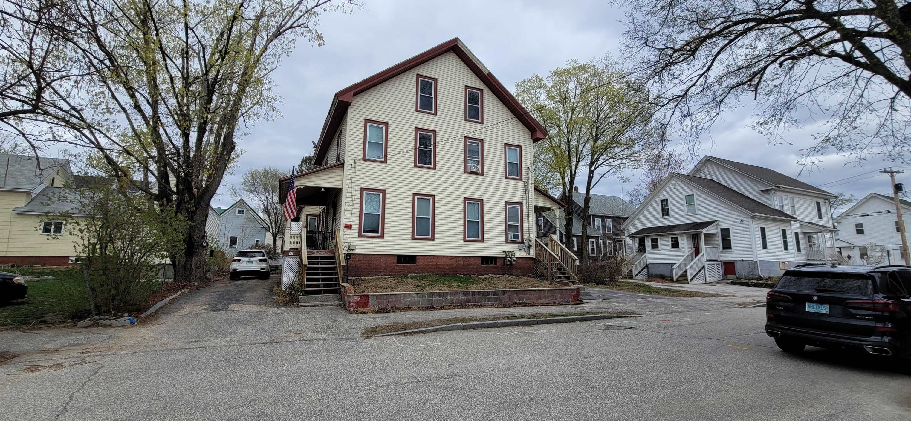 11&amp 15 Pierce St, Concord, NH 03301
