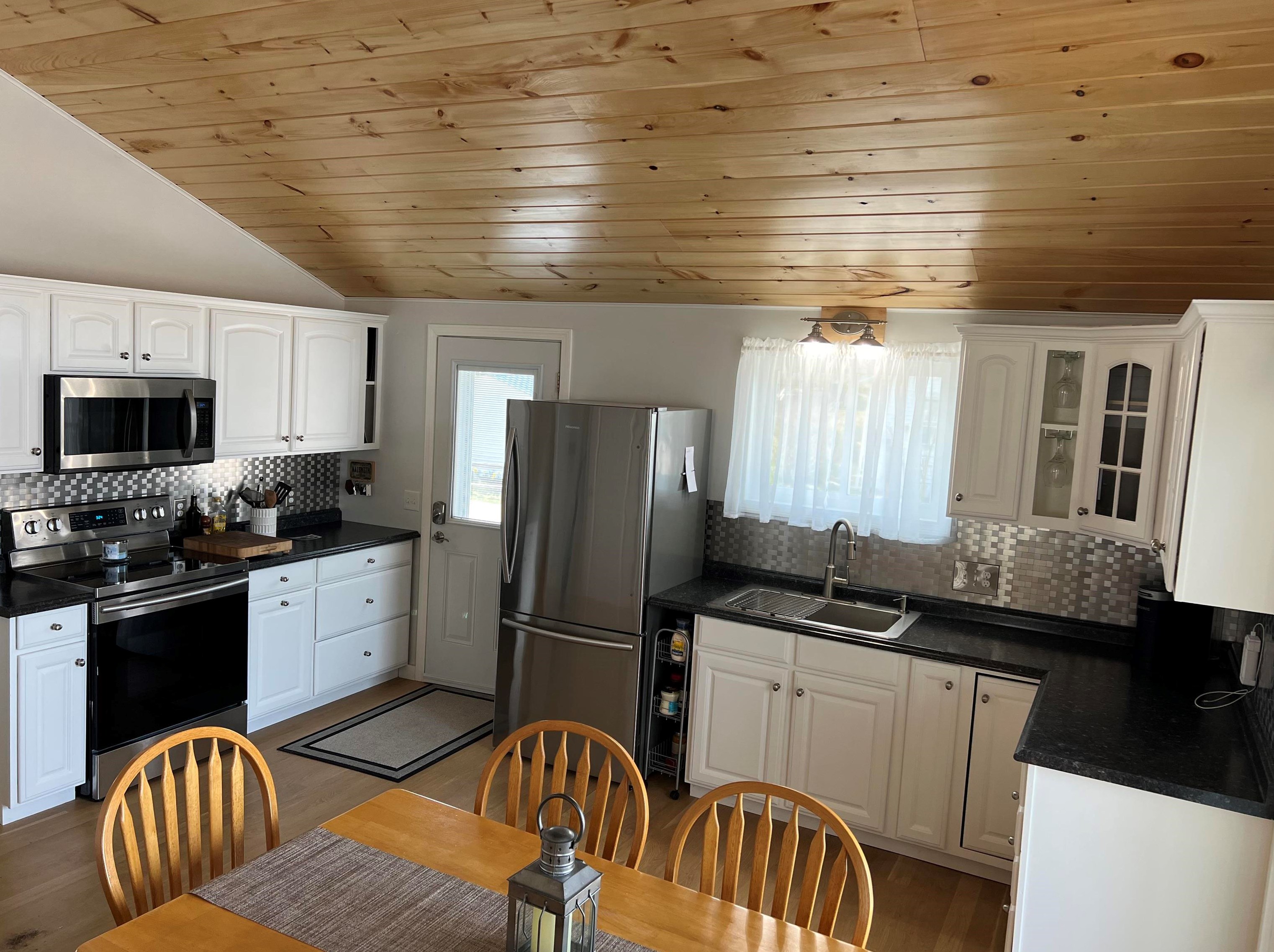 50 Nancy Dr, Belmont, NH 03220