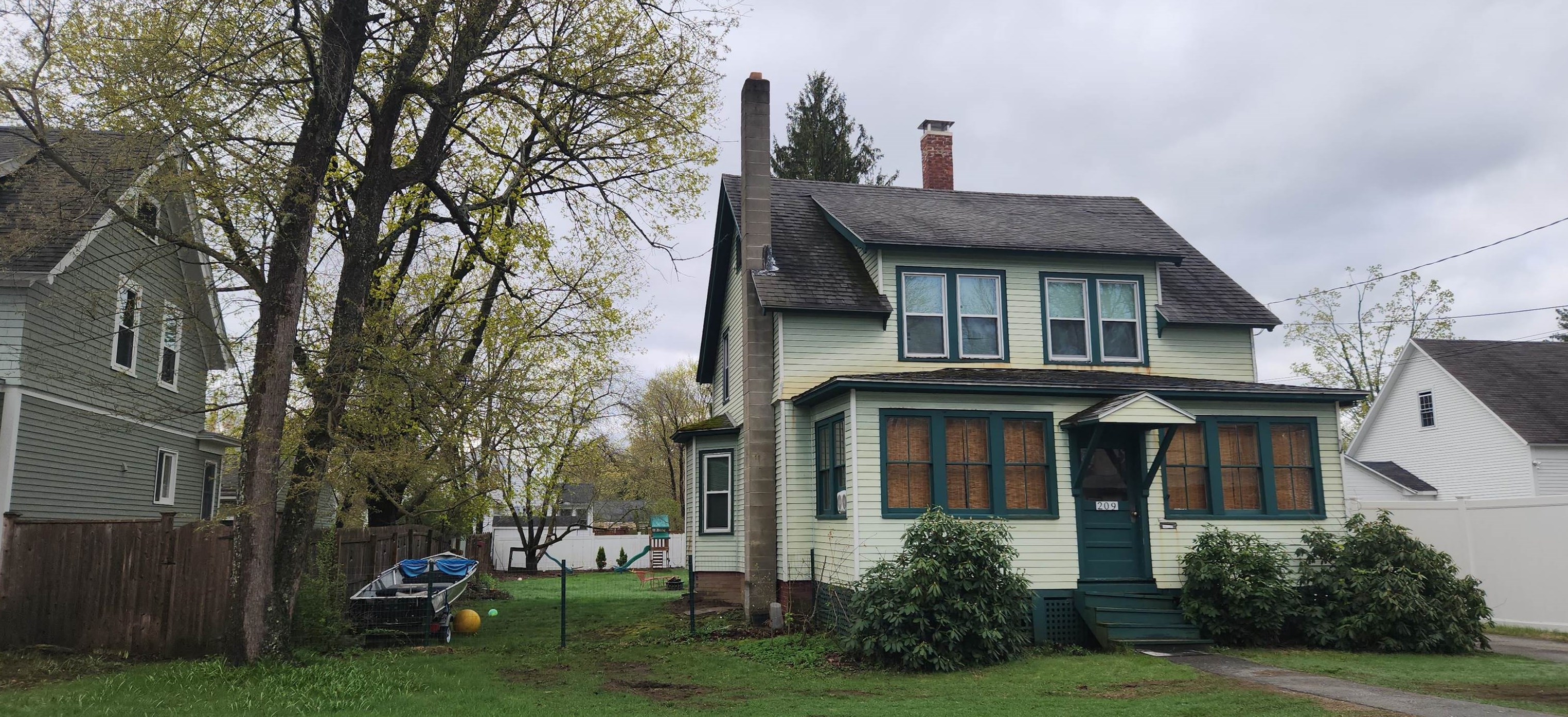 209 Baker St, Keene, NH 03431