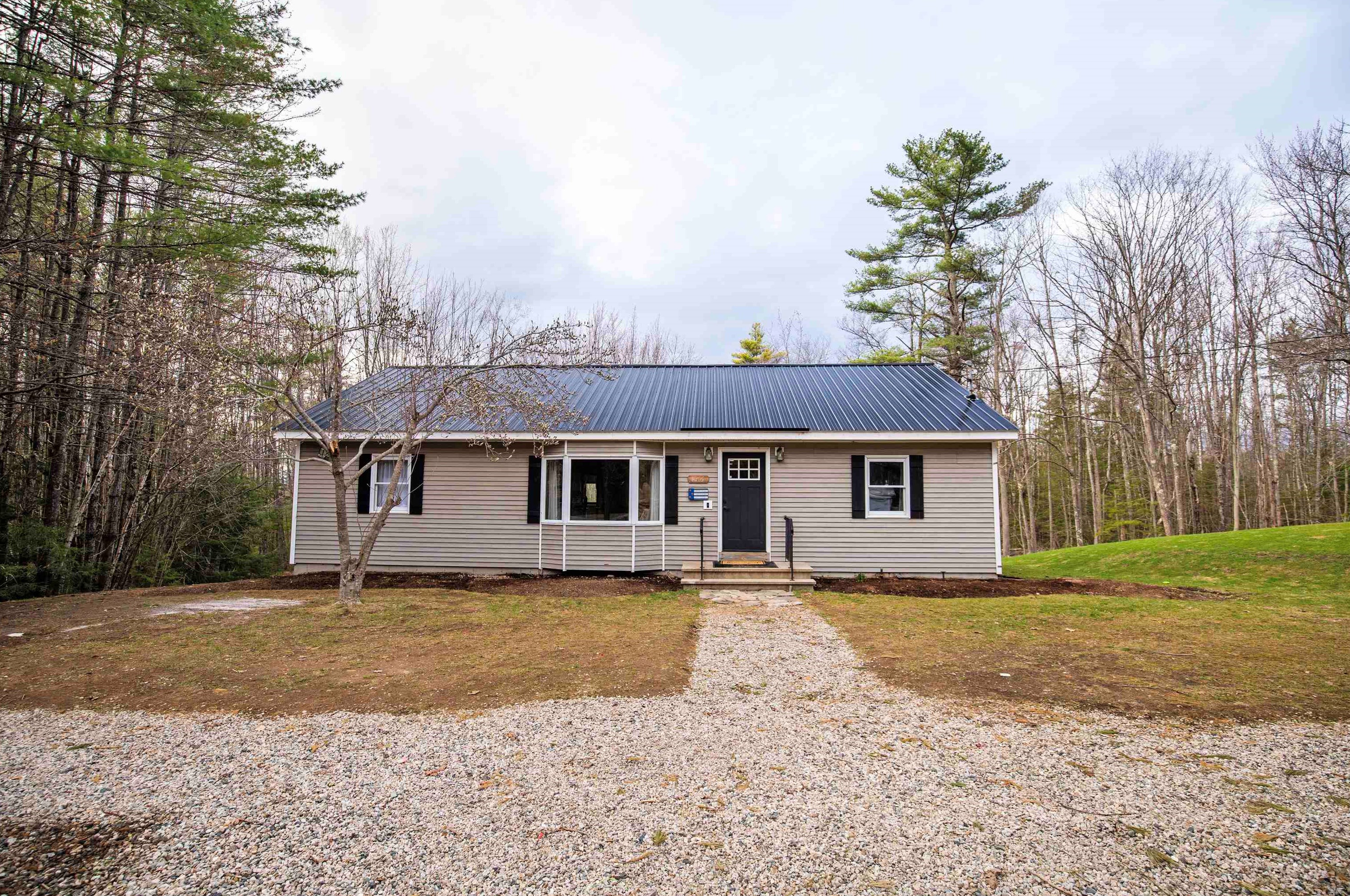 1065 Pine River Pond Rd, Wakefield, NH 03872