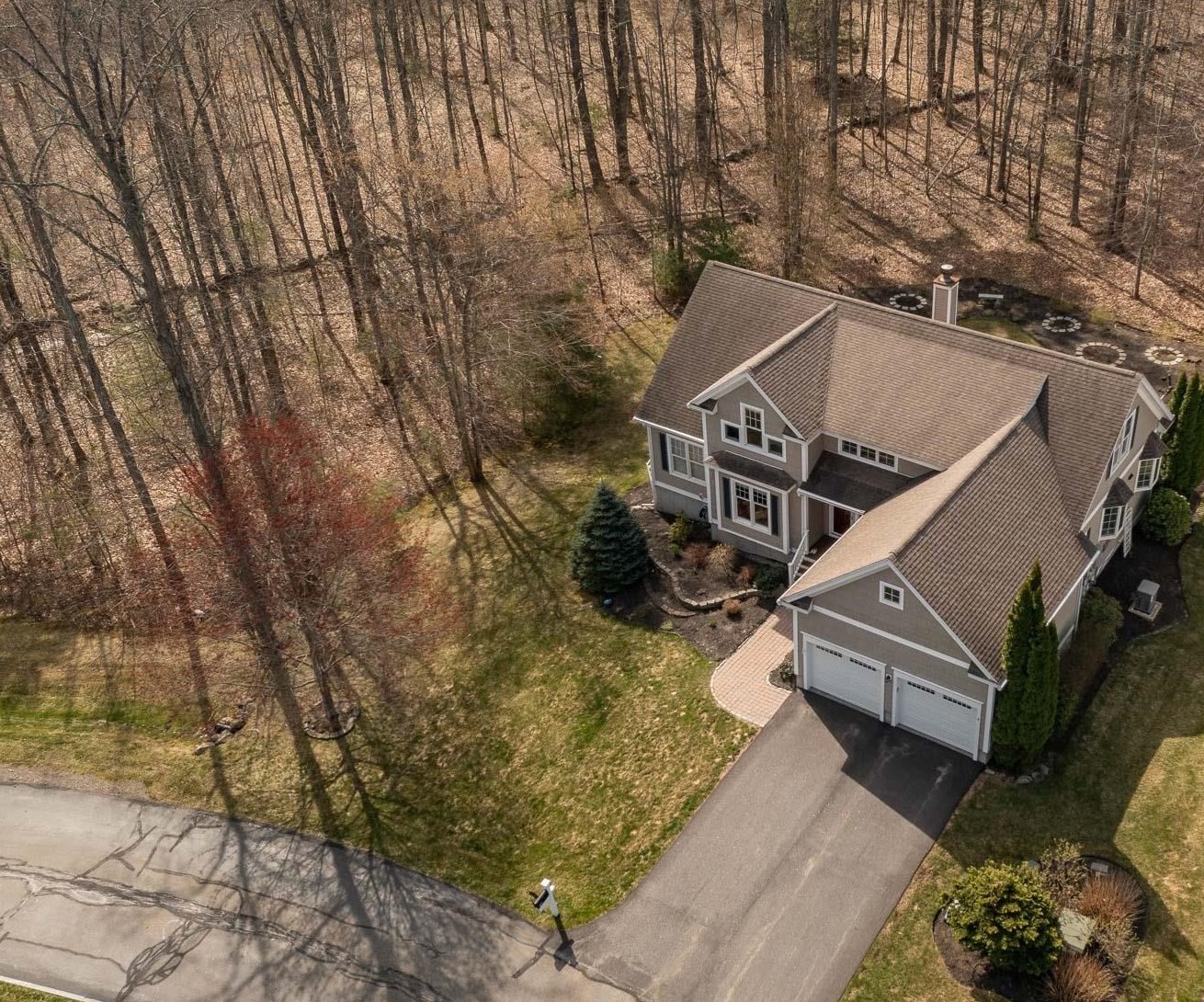 4 Quail Hollow, Stratham, NH 03885